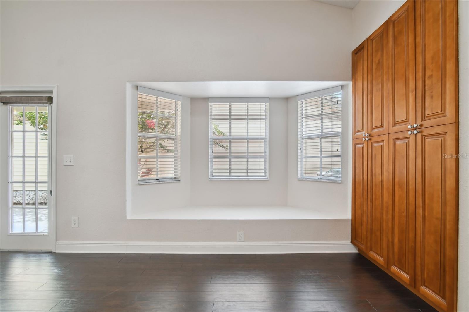 3554 DEER RUN S