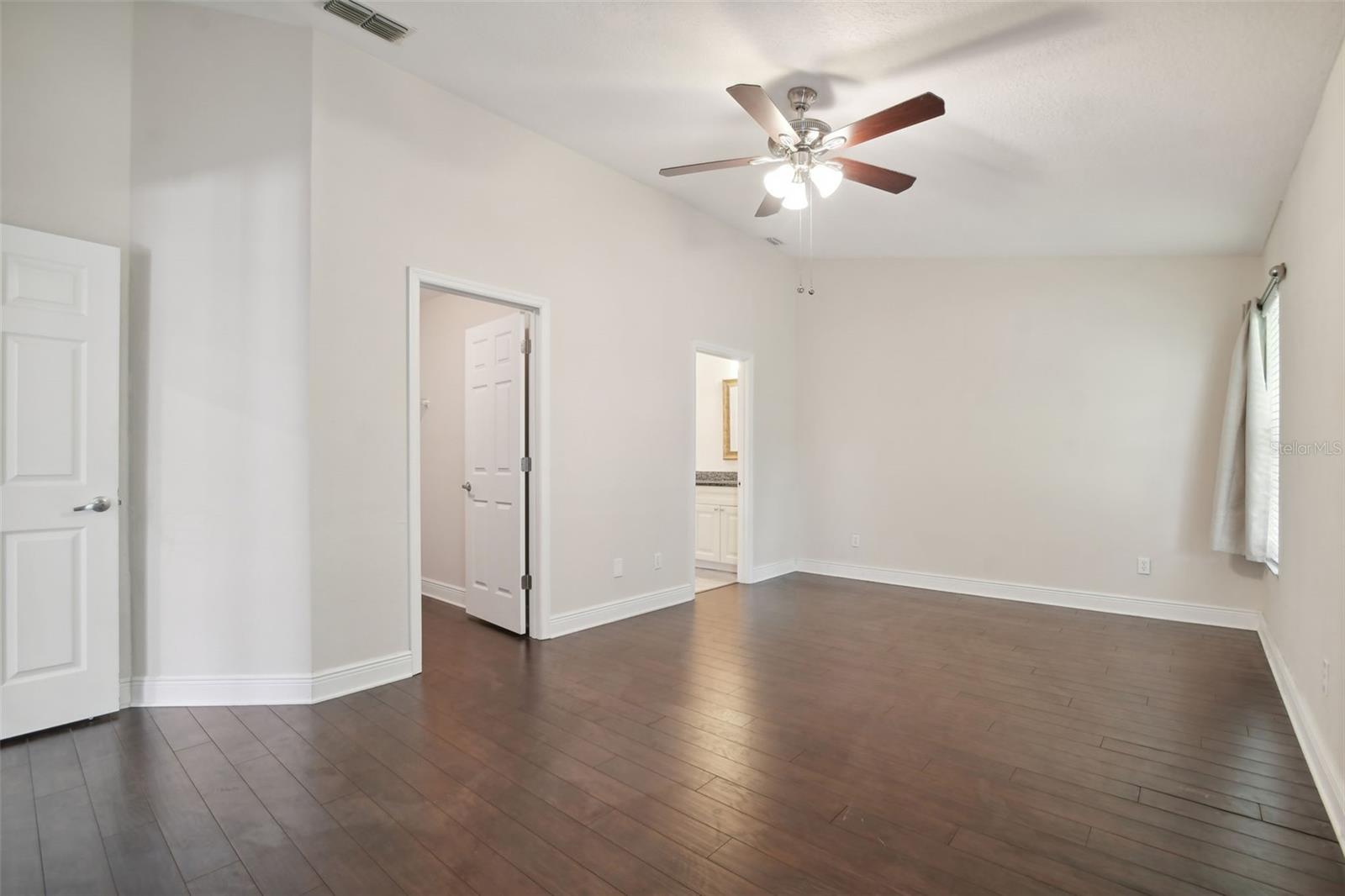 3554 DEER RUN S