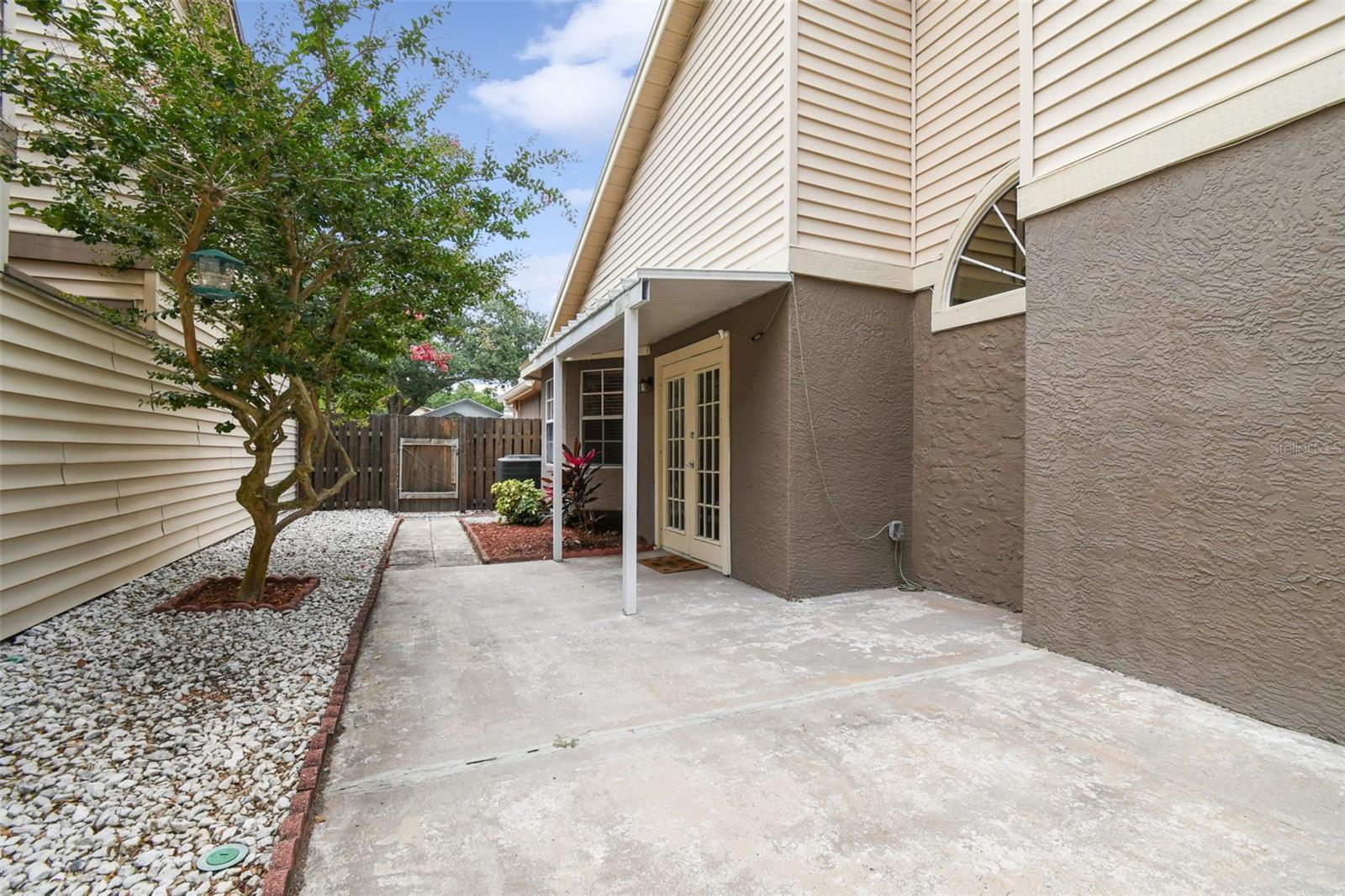 3554 DEER RUN S