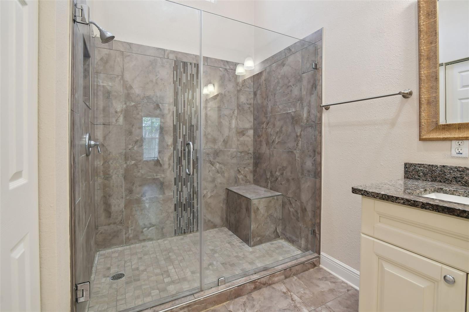 3554 DEER RUN S