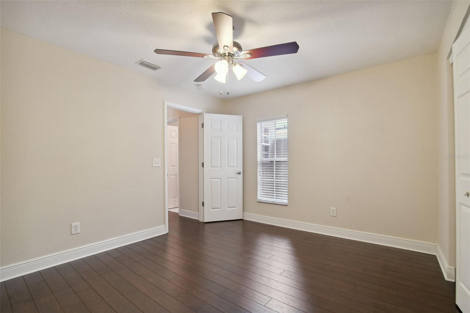 3554 DEER RUN S