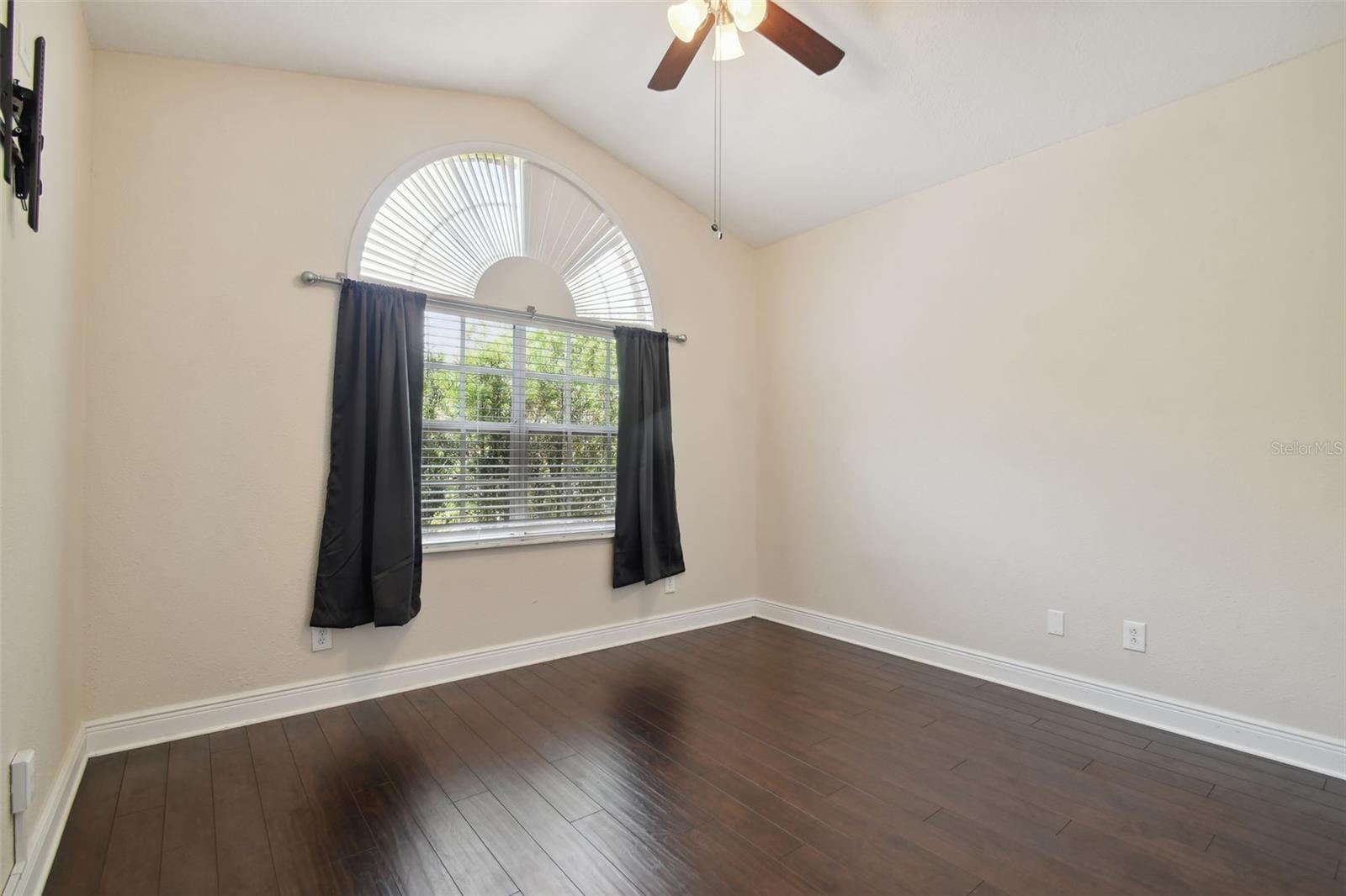 3554 DEER RUN S