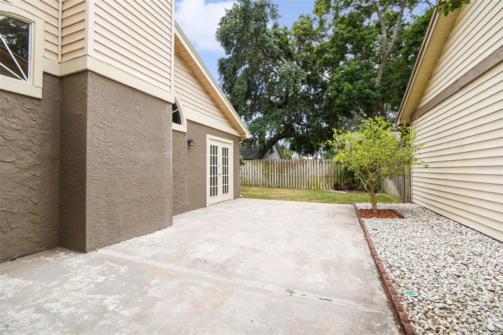 3554 DEER RUN S