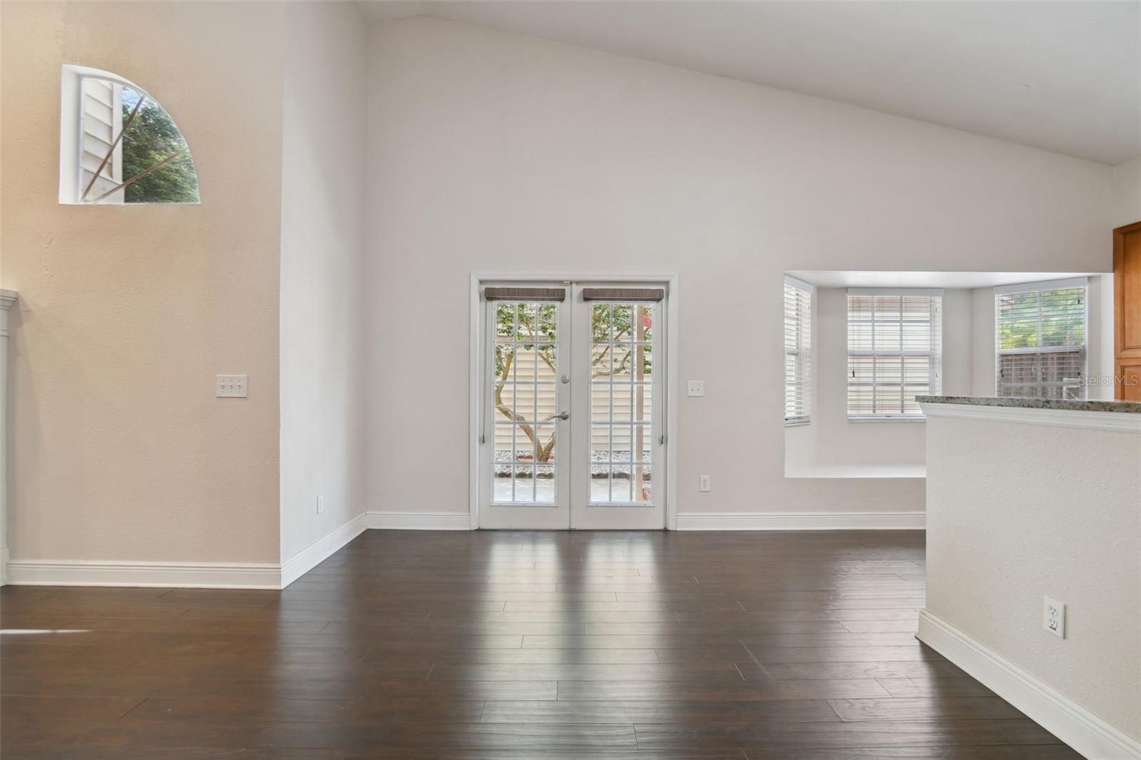 3554 DEER RUN S