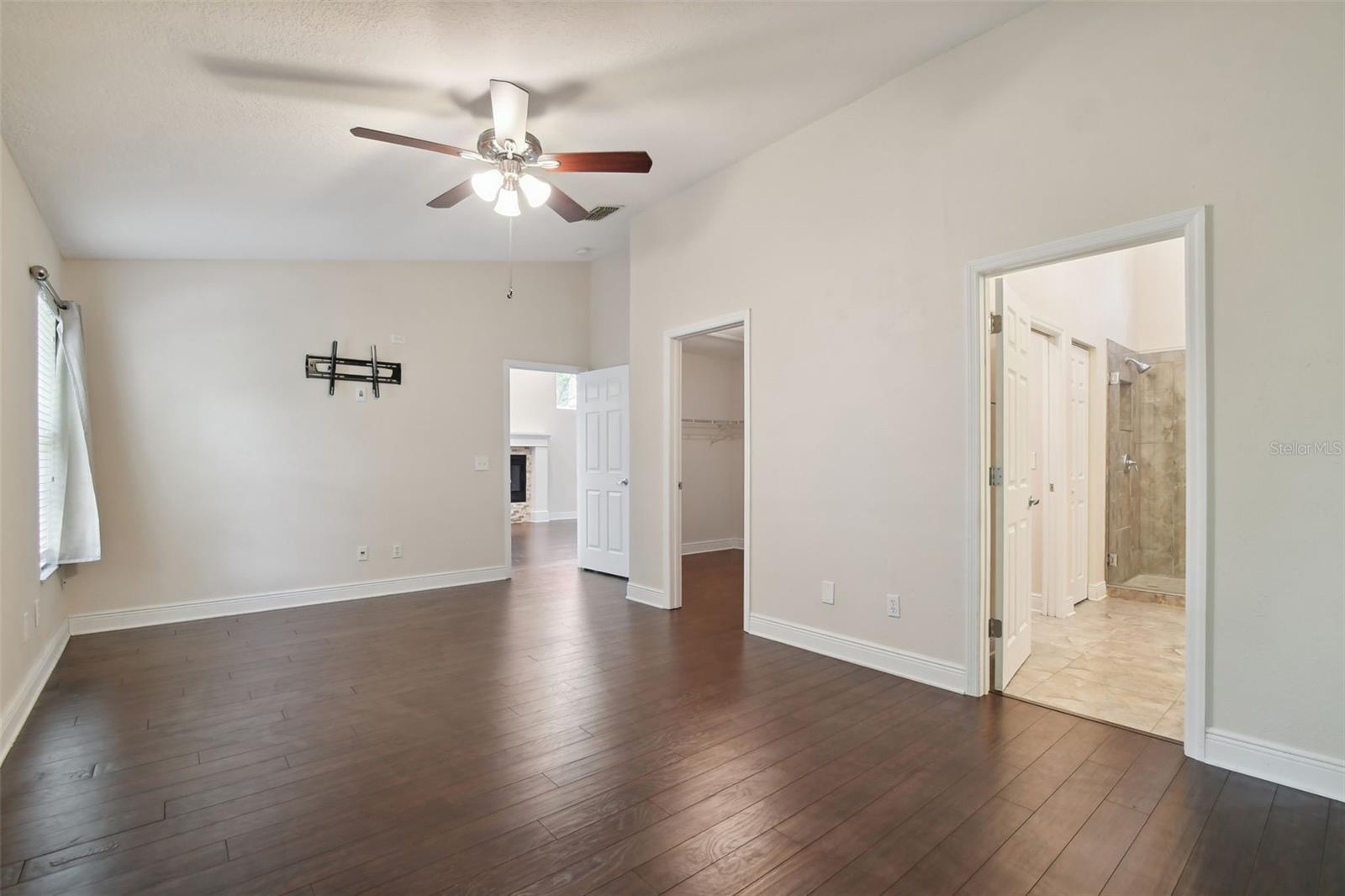 3554 DEER RUN S