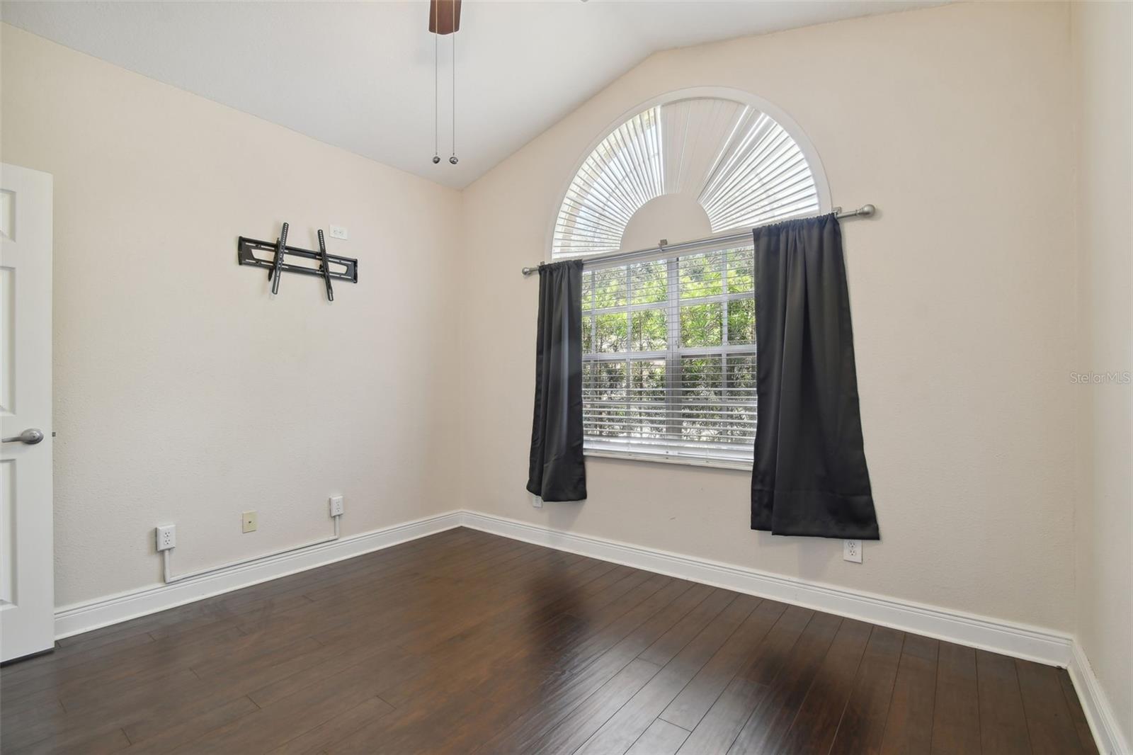 3554 DEER RUN S