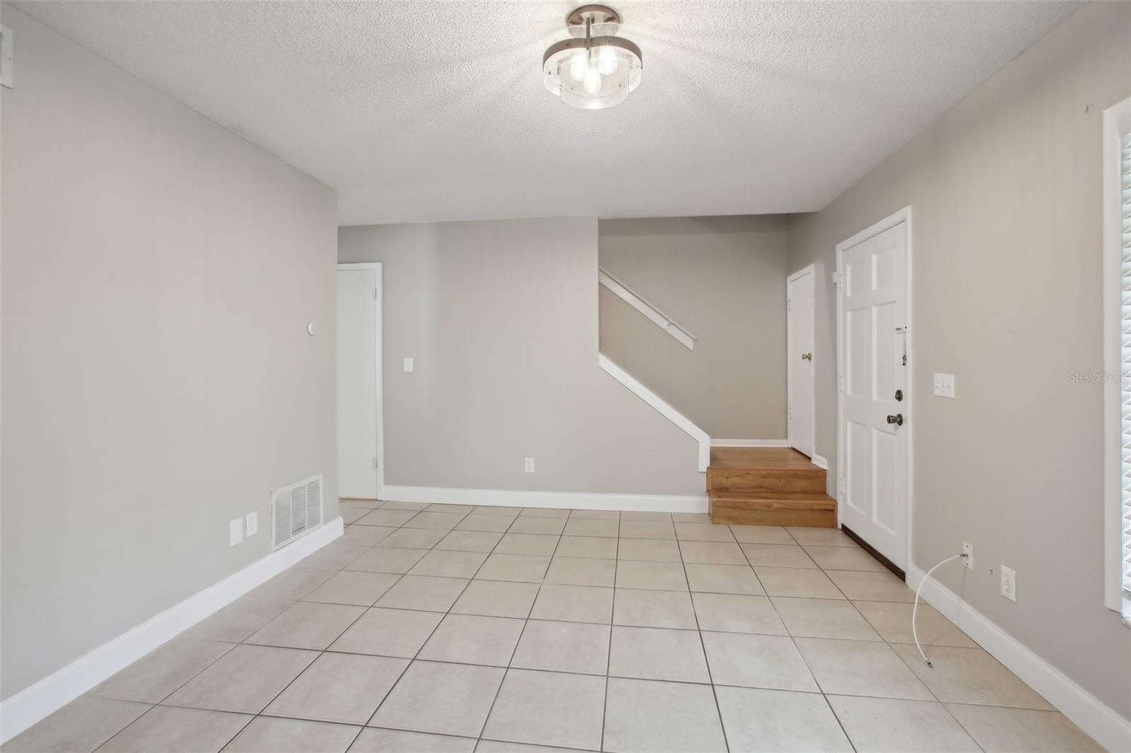 7613 WOODBRIDGE BLVD