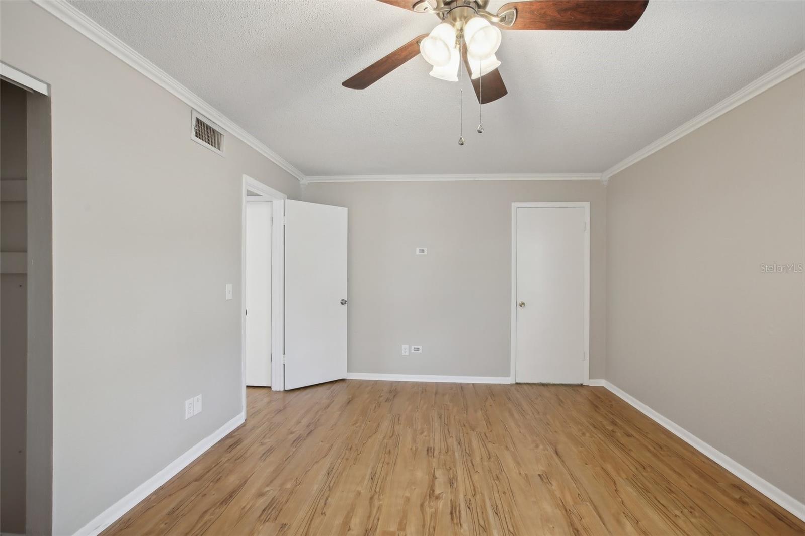 7613 WOODBRIDGE BLVD