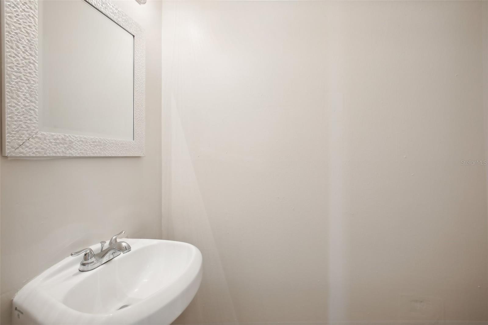 7613 WOODBRIDGE BLVD