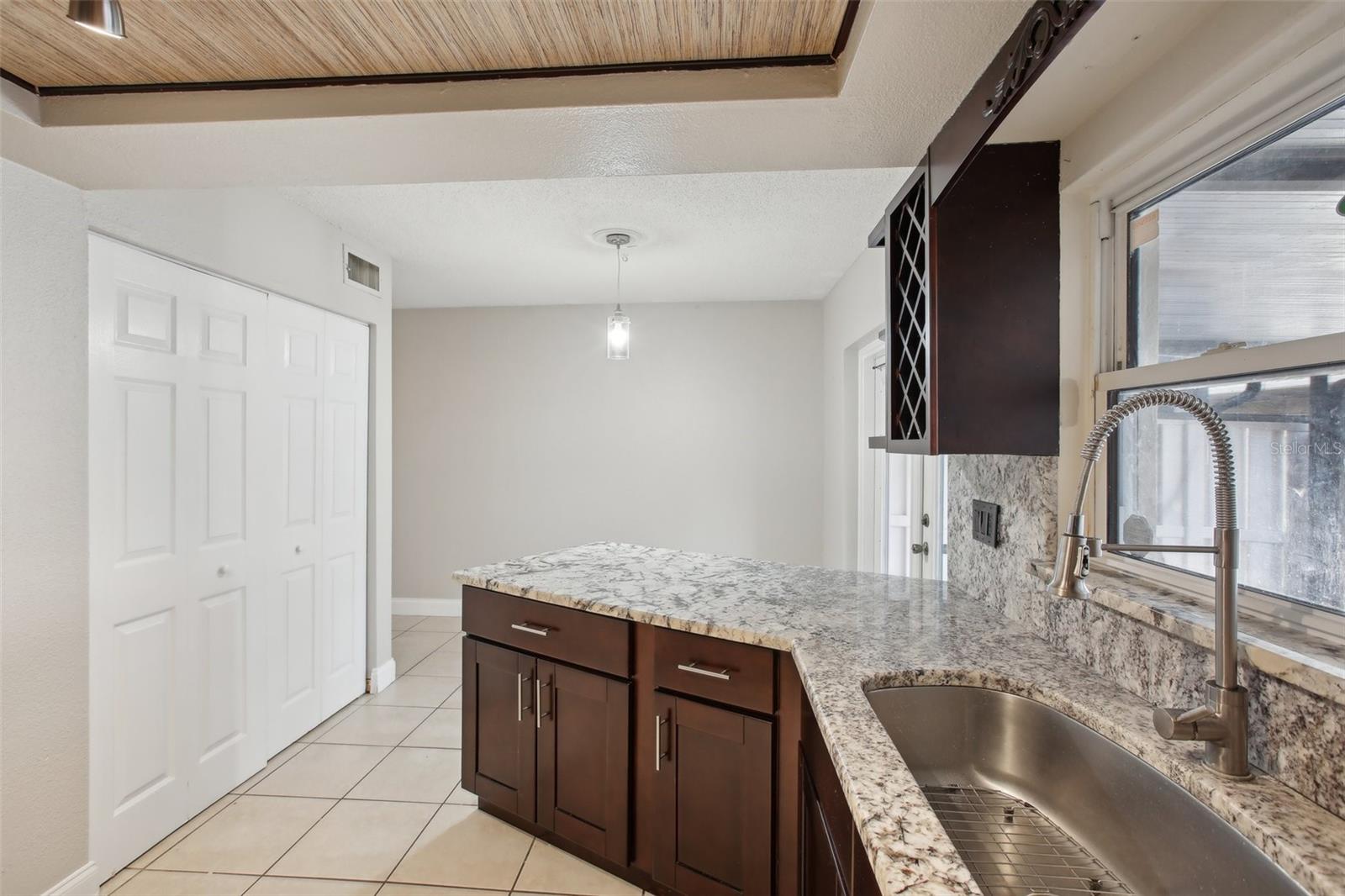 7613 WOODBRIDGE BLVD