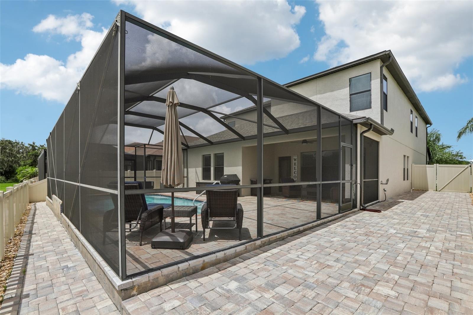 14093 TROPICAL KINGBIRD WAY