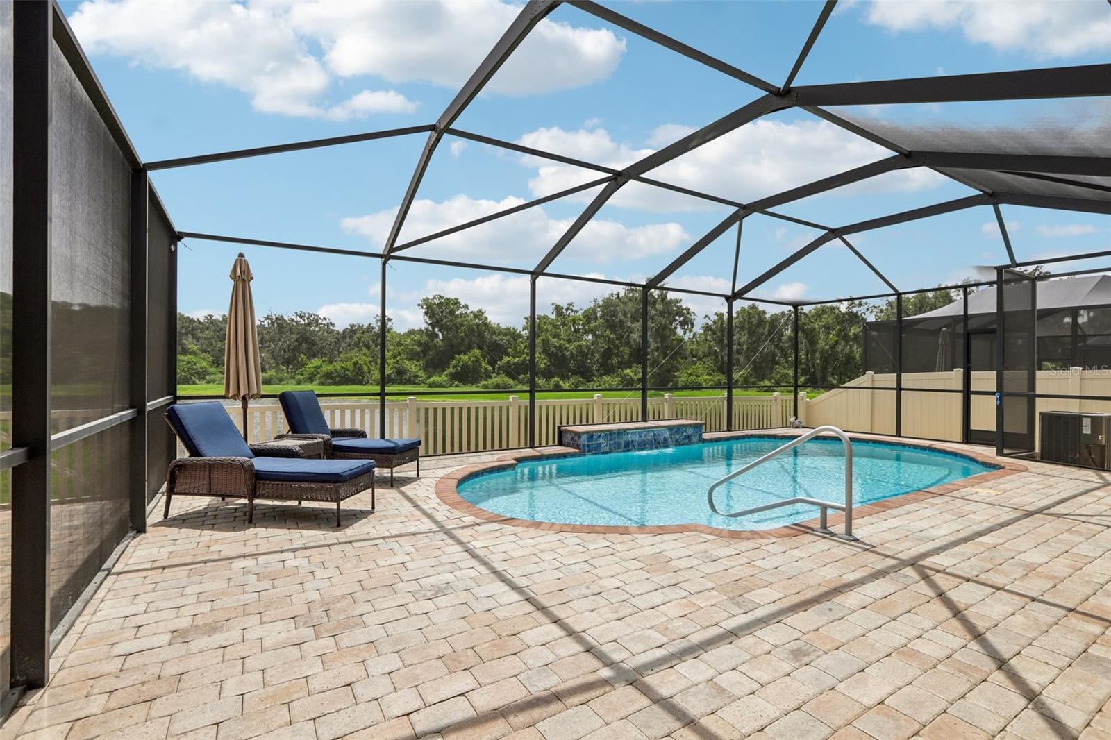 14093 TROPICAL KINGBIRD WAY