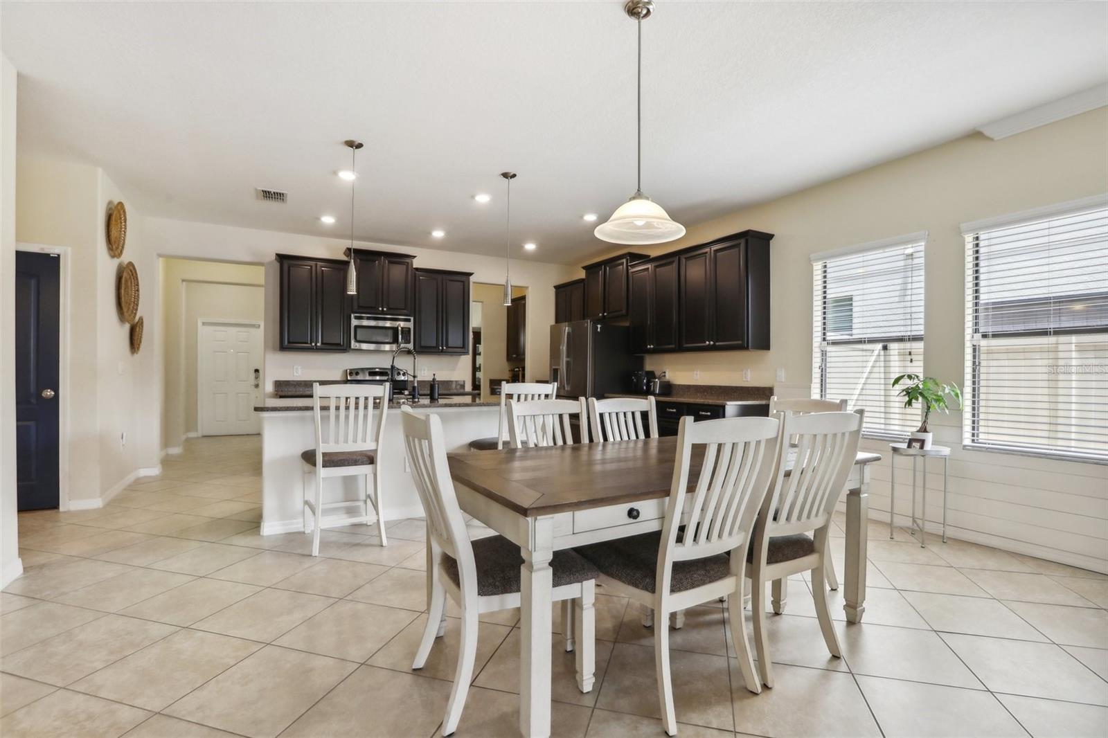 14093 TROPICAL KINGBIRD WAY