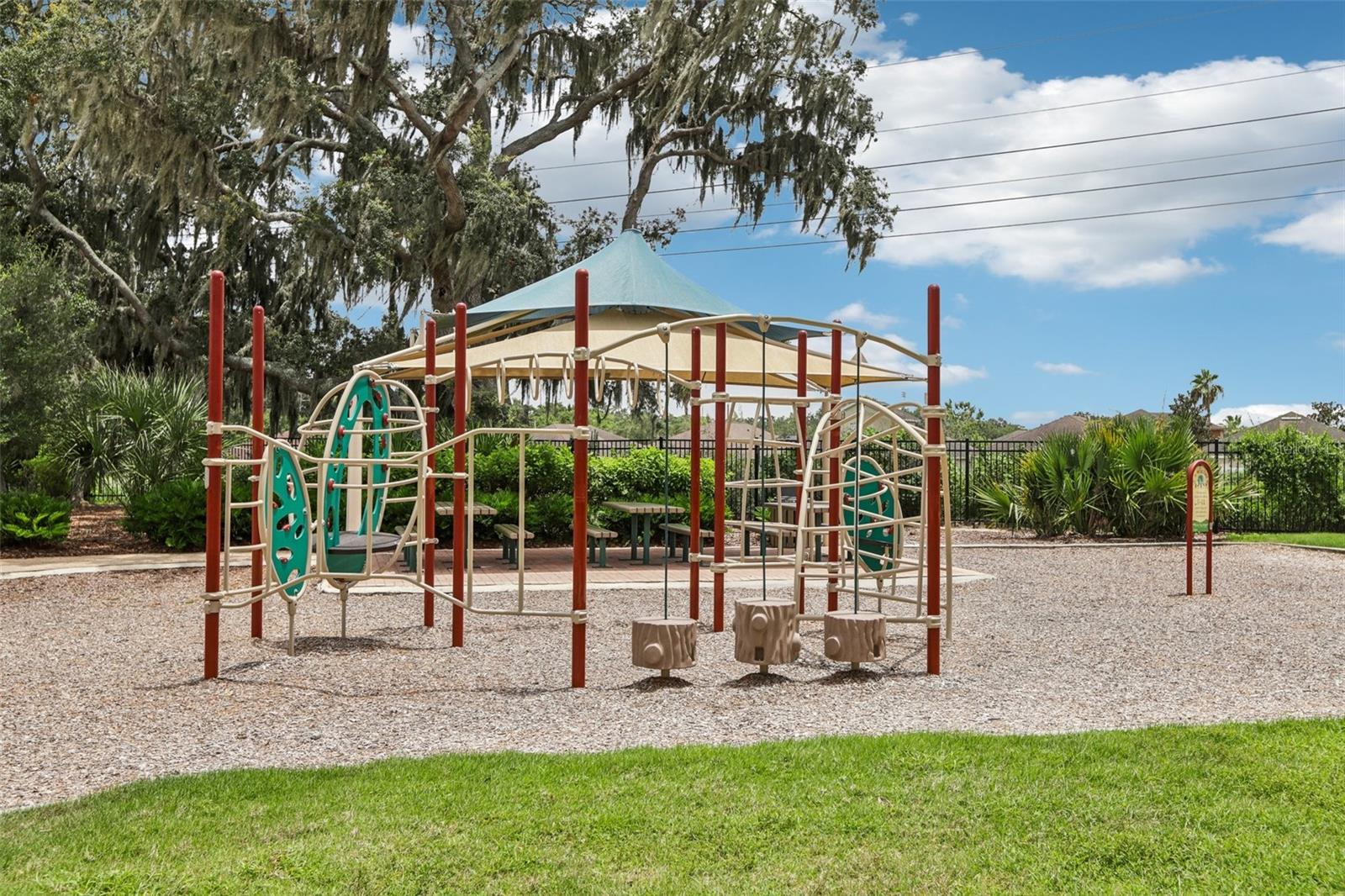 14093 TROPICAL KINGBIRD WAY