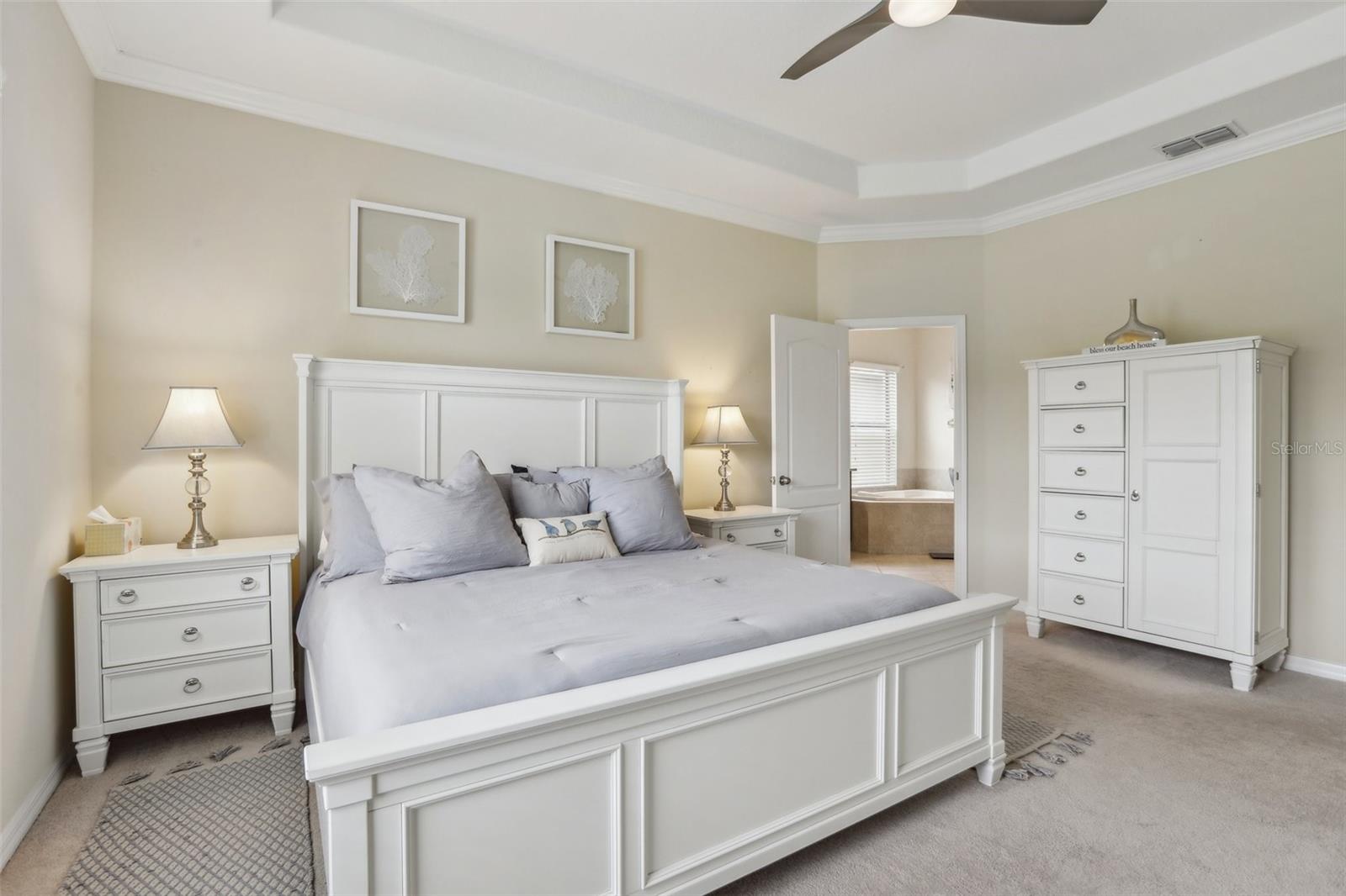 14093 TROPICAL KINGBIRD WAY