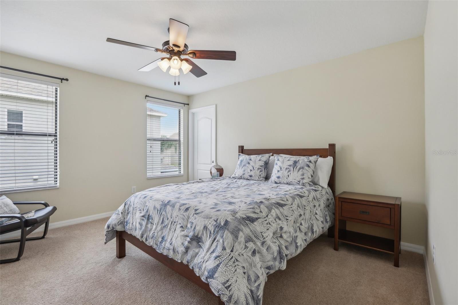 14093 TROPICAL KINGBIRD WAY