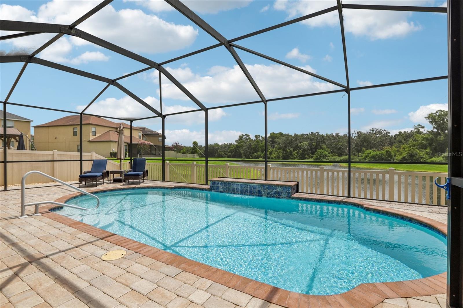 14093 TROPICAL KINGBIRD WAY