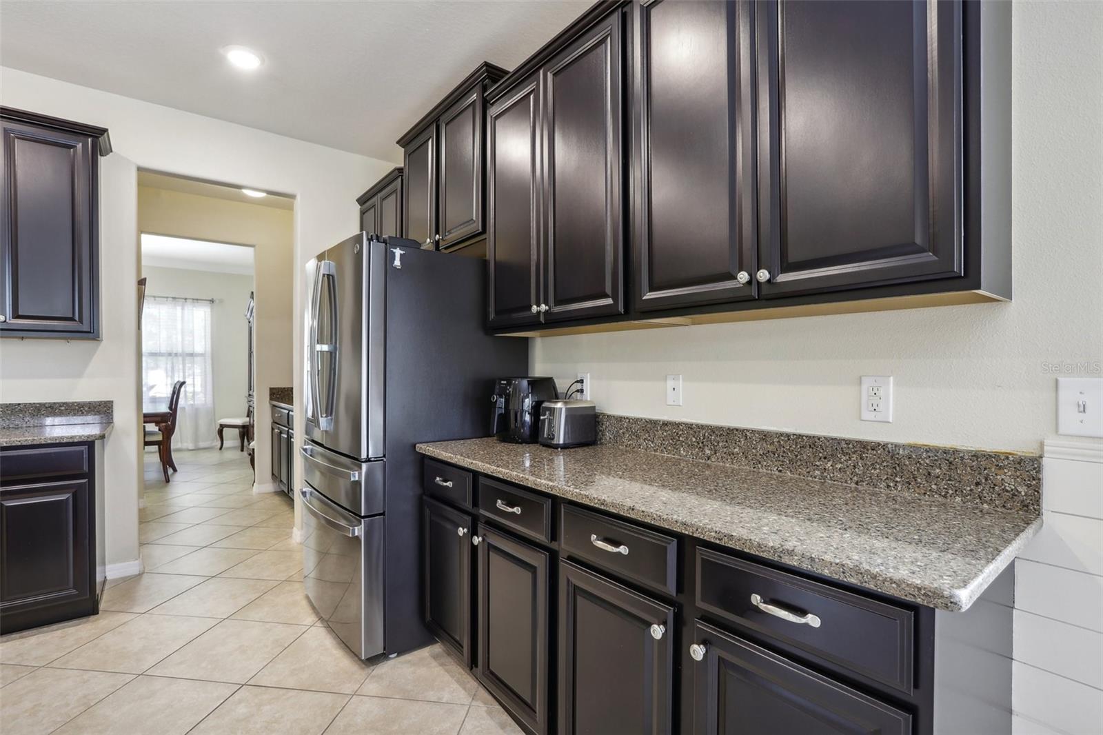 14093 TROPICAL KINGBIRD WAY