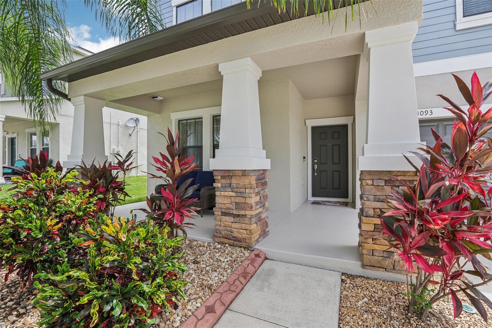 14093 TROPICAL KINGBIRD WAY