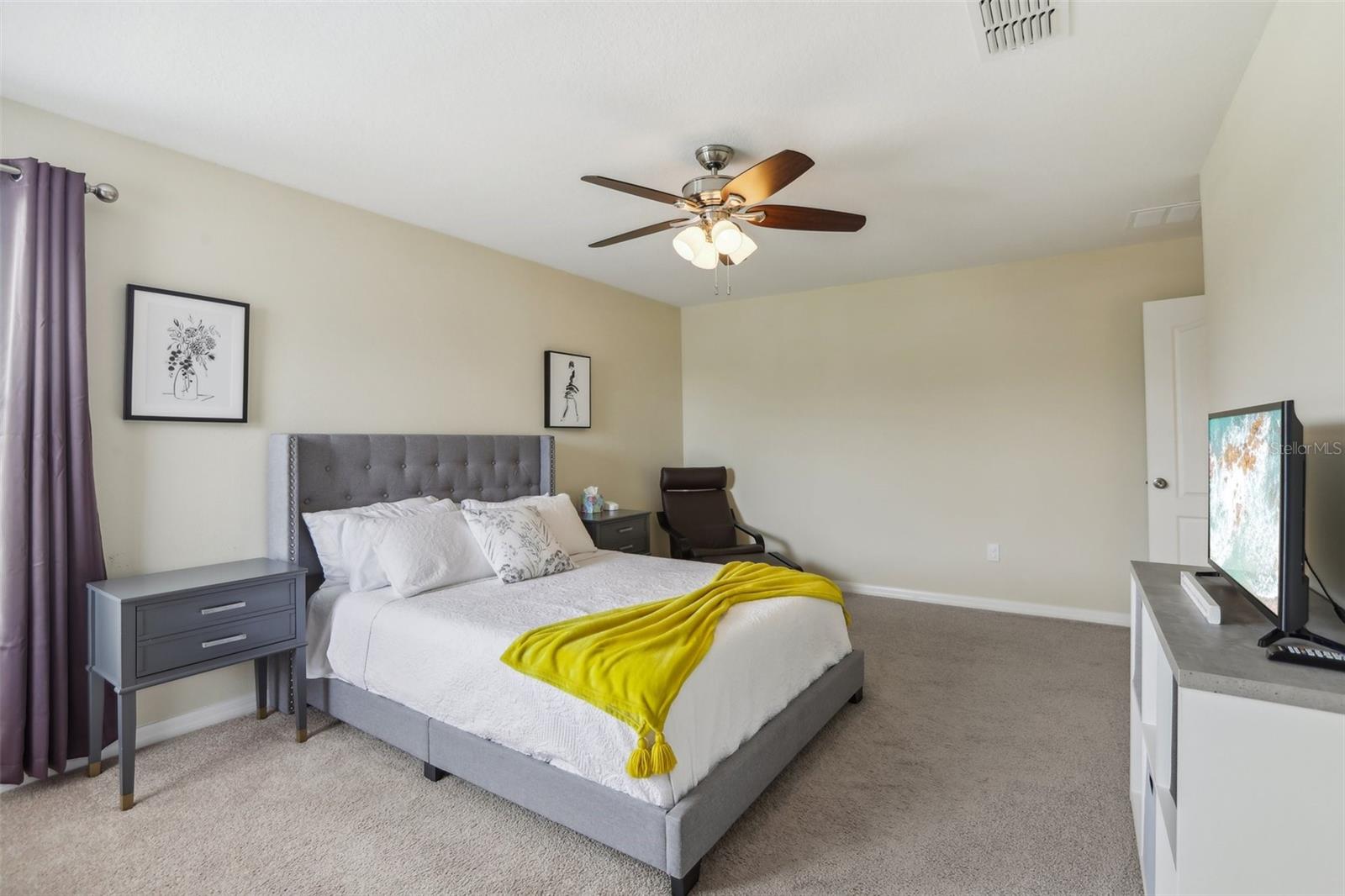 14093 TROPICAL KINGBIRD WAY