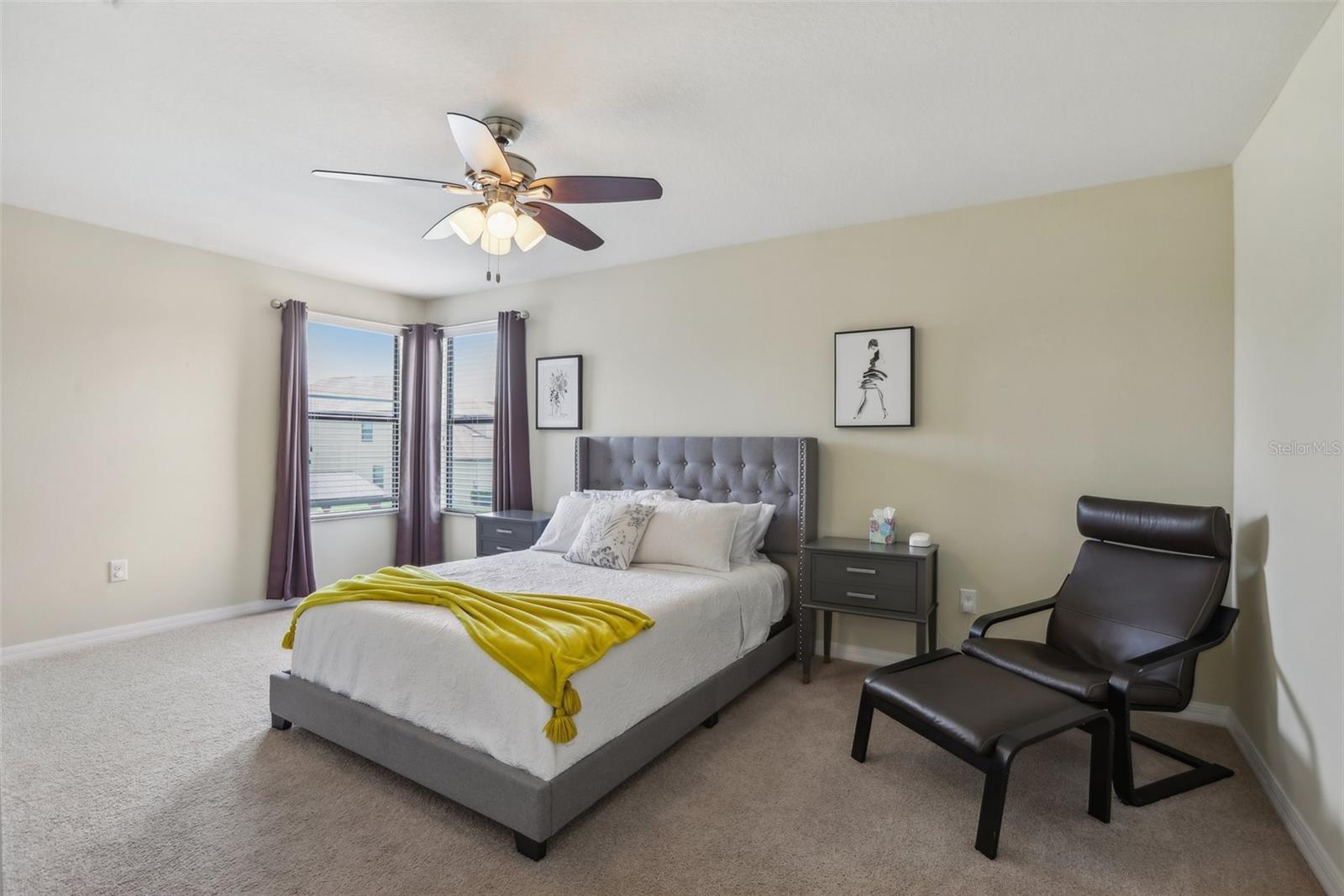 14093 TROPICAL KINGBIRD WAY