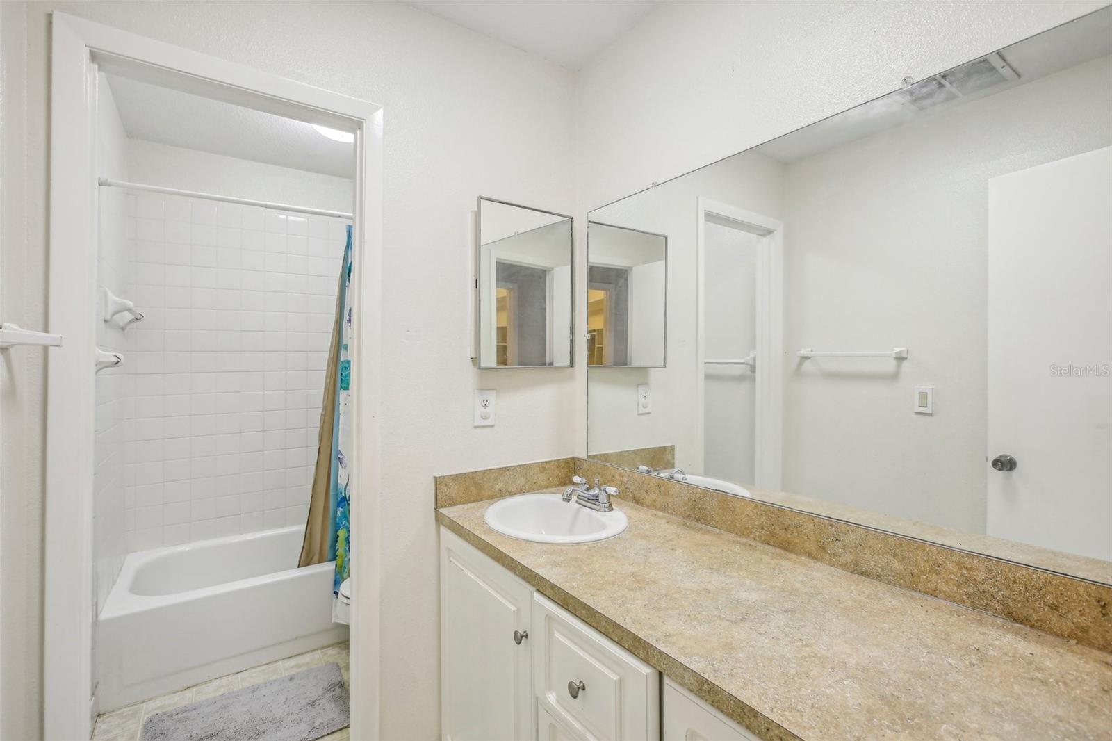 6218 GOLDENMOSS WAY #6218