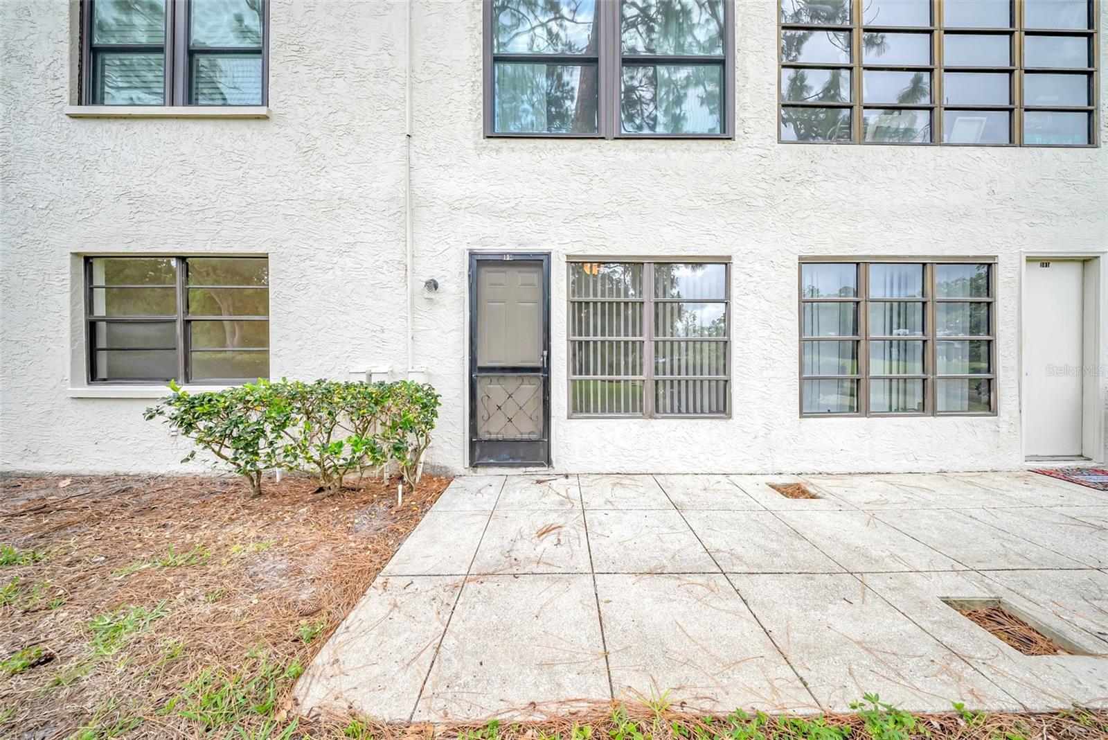 3038 EASTLAND BLVD #F102