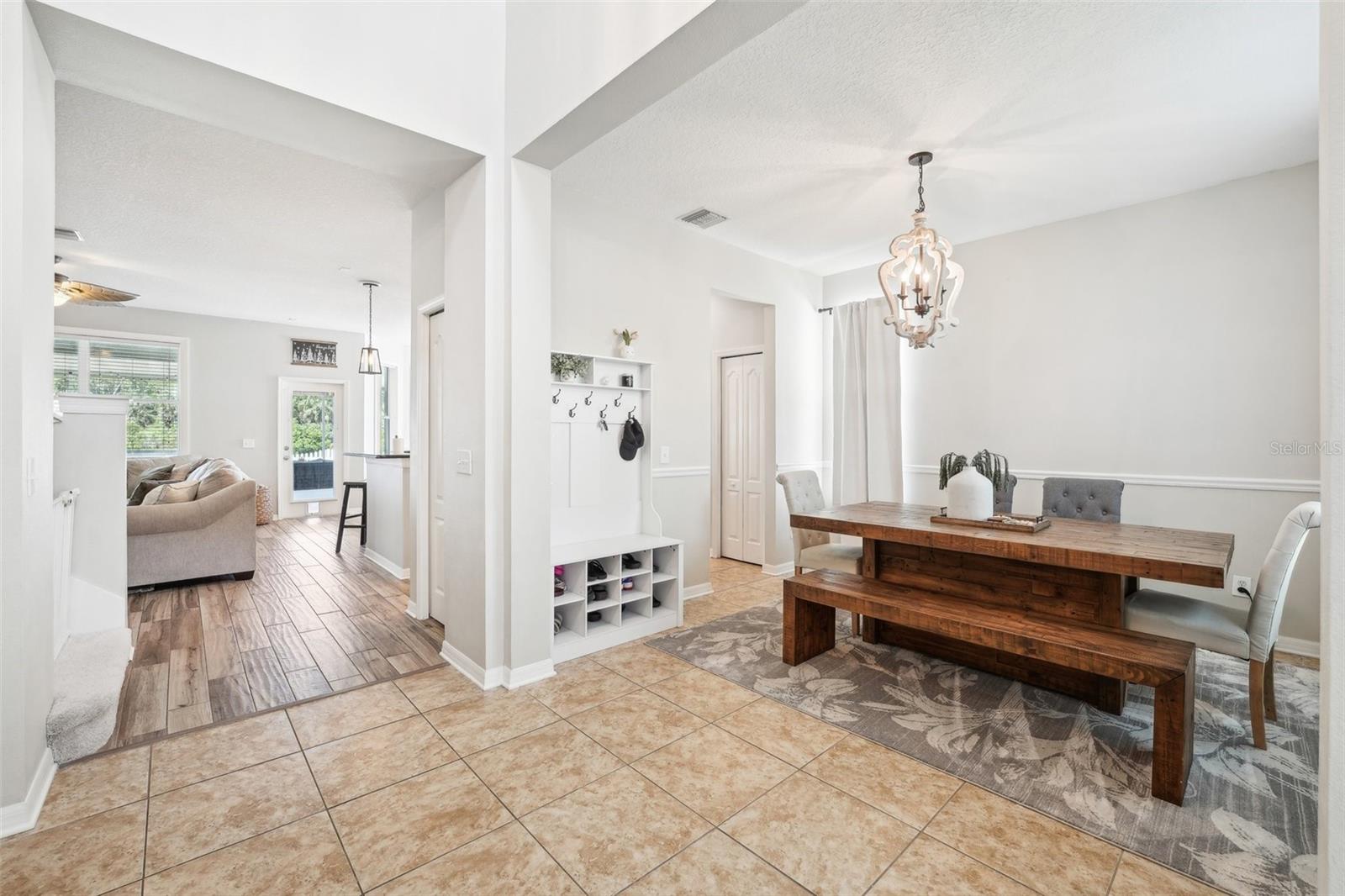 7207 FOREST MERE DR