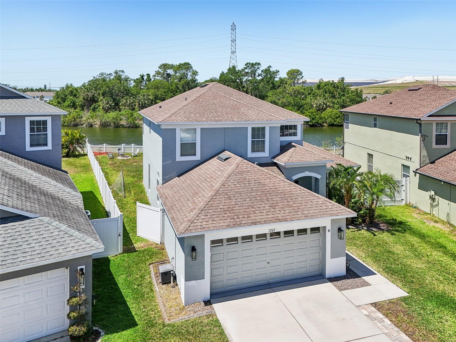 7207 FOREST MERE DR