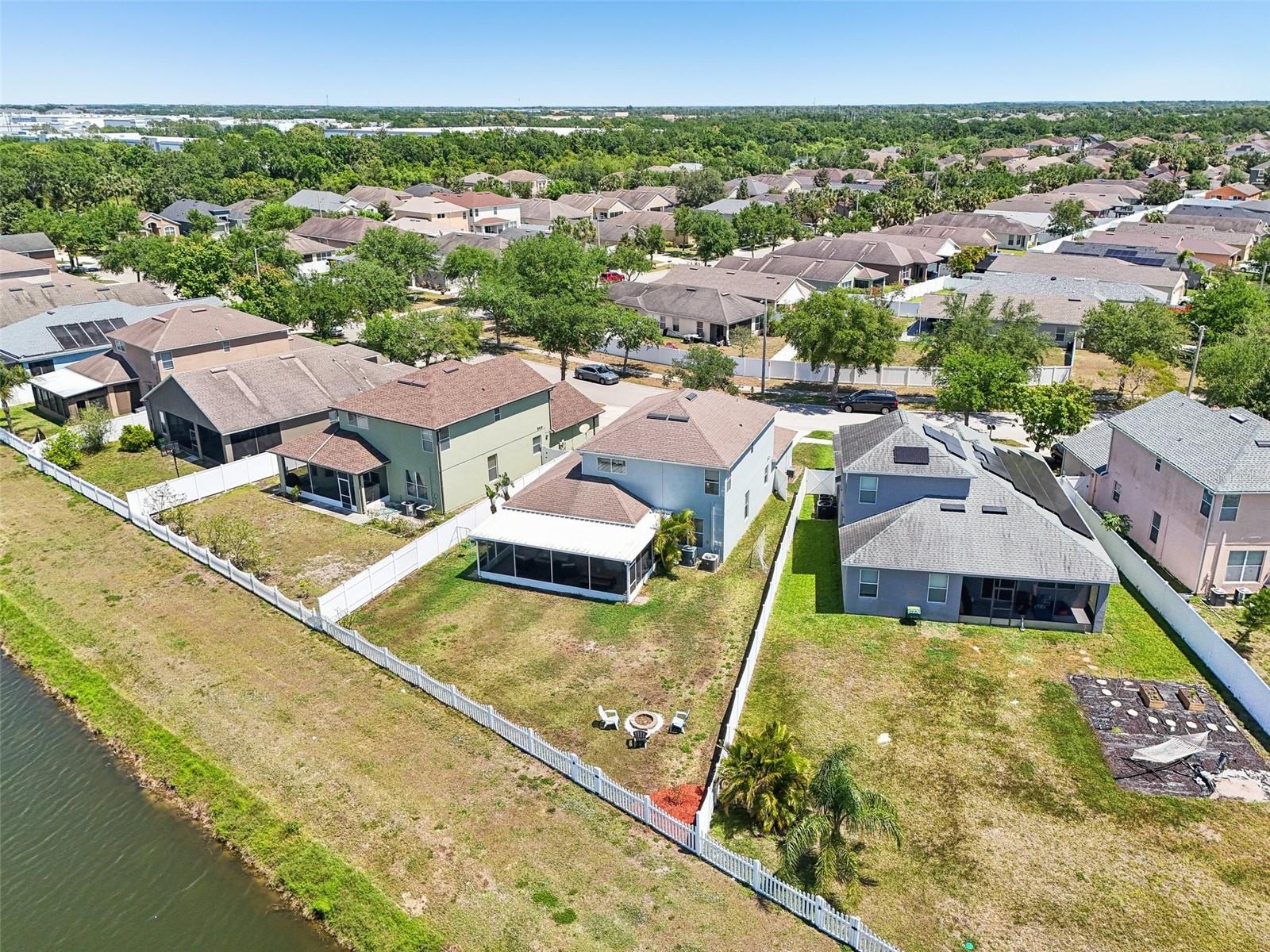 7207 FOREST MERE DR