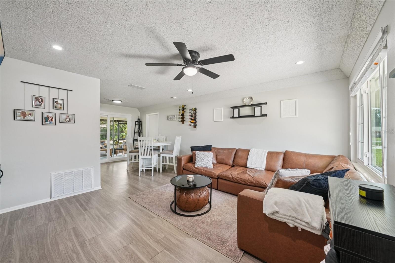 4428 TUNA DR