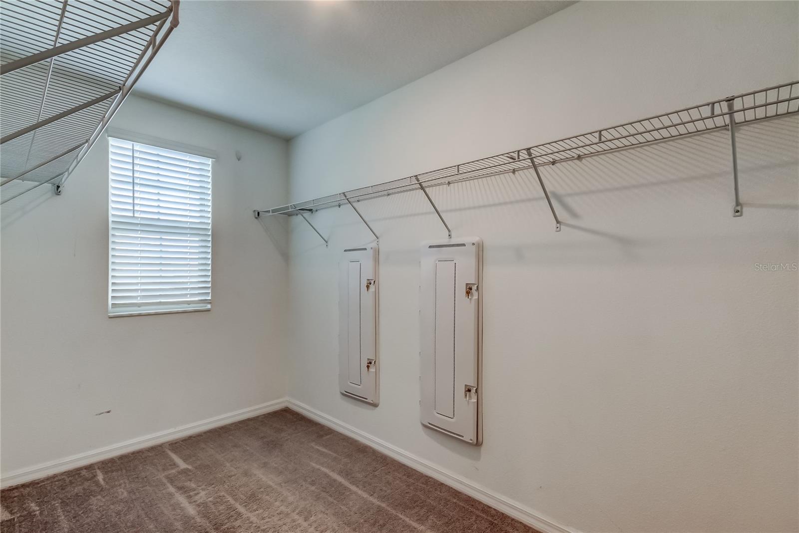 31592 BARREL WAVE WAY