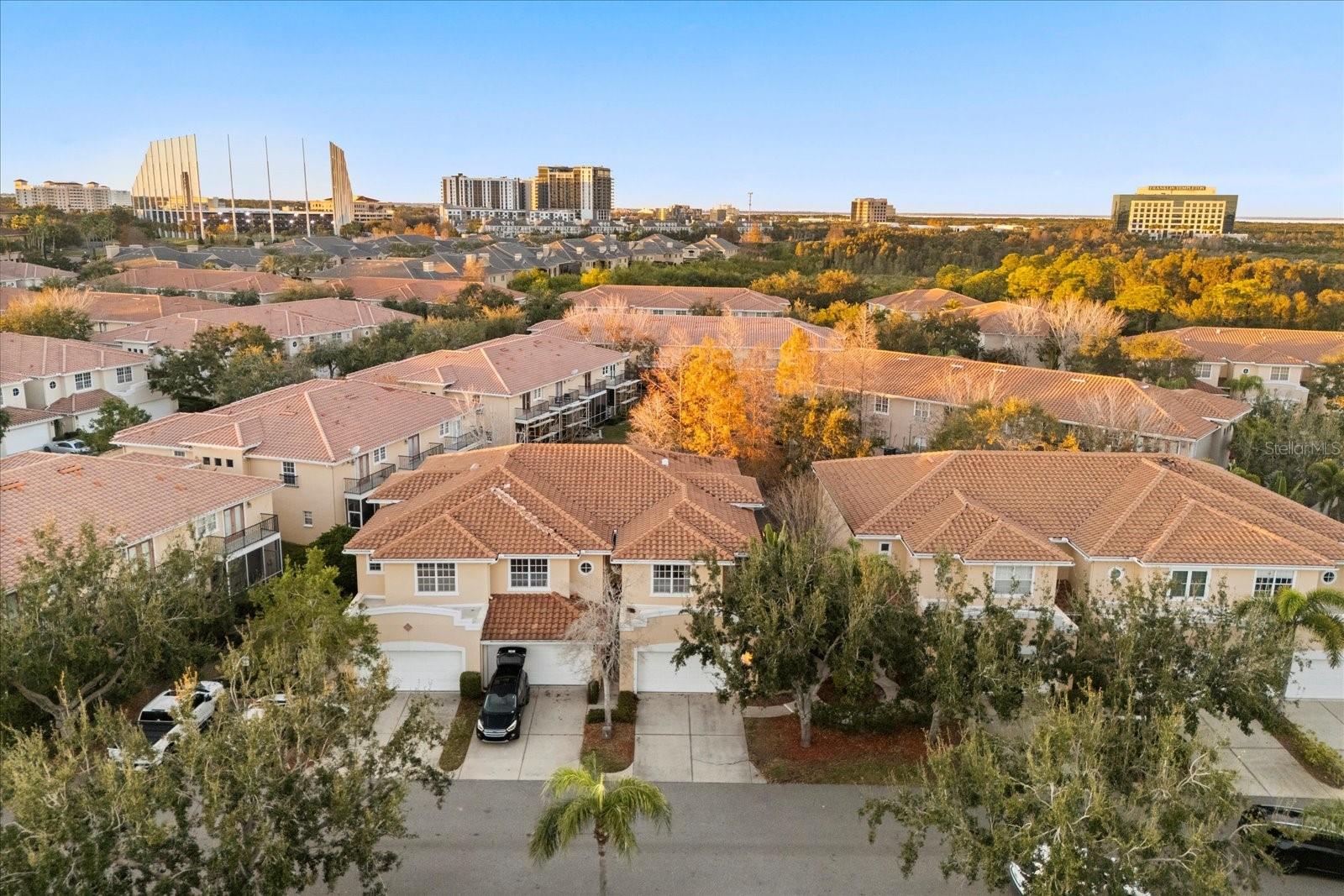171 VALENCIA CIR