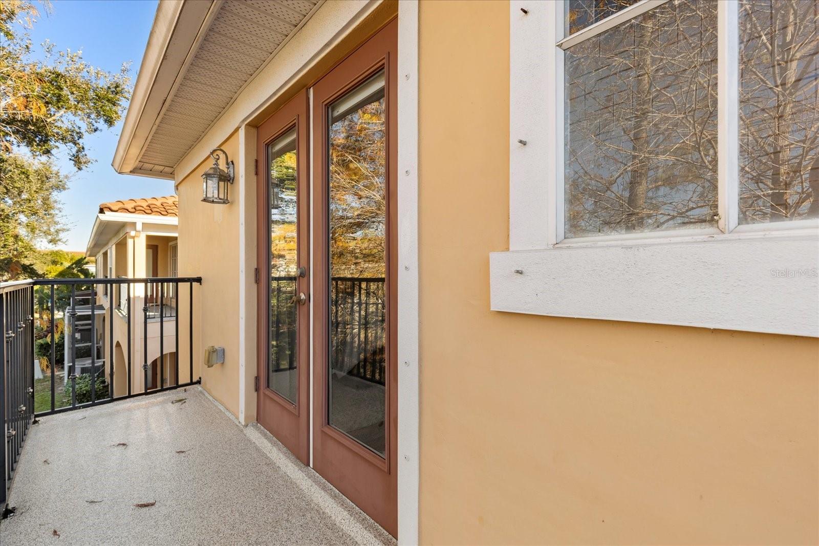 171 VALENCIA CIR