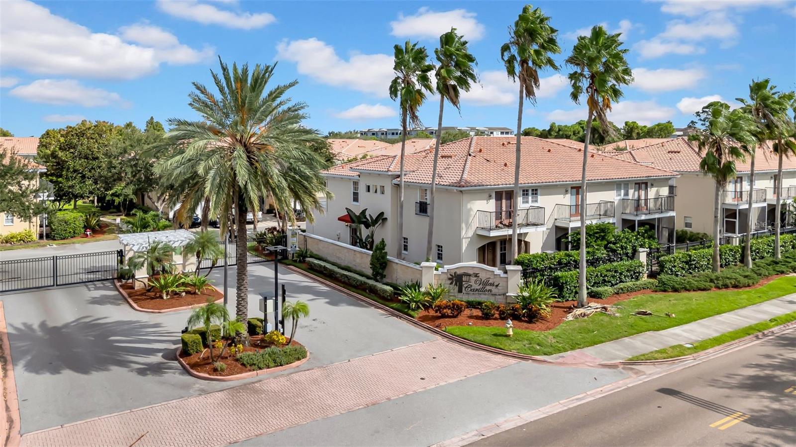 171 VALENCIA CIR