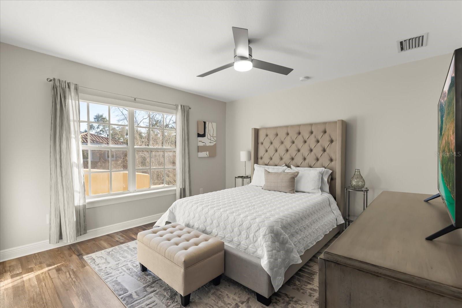 171 VALENCIA CIR