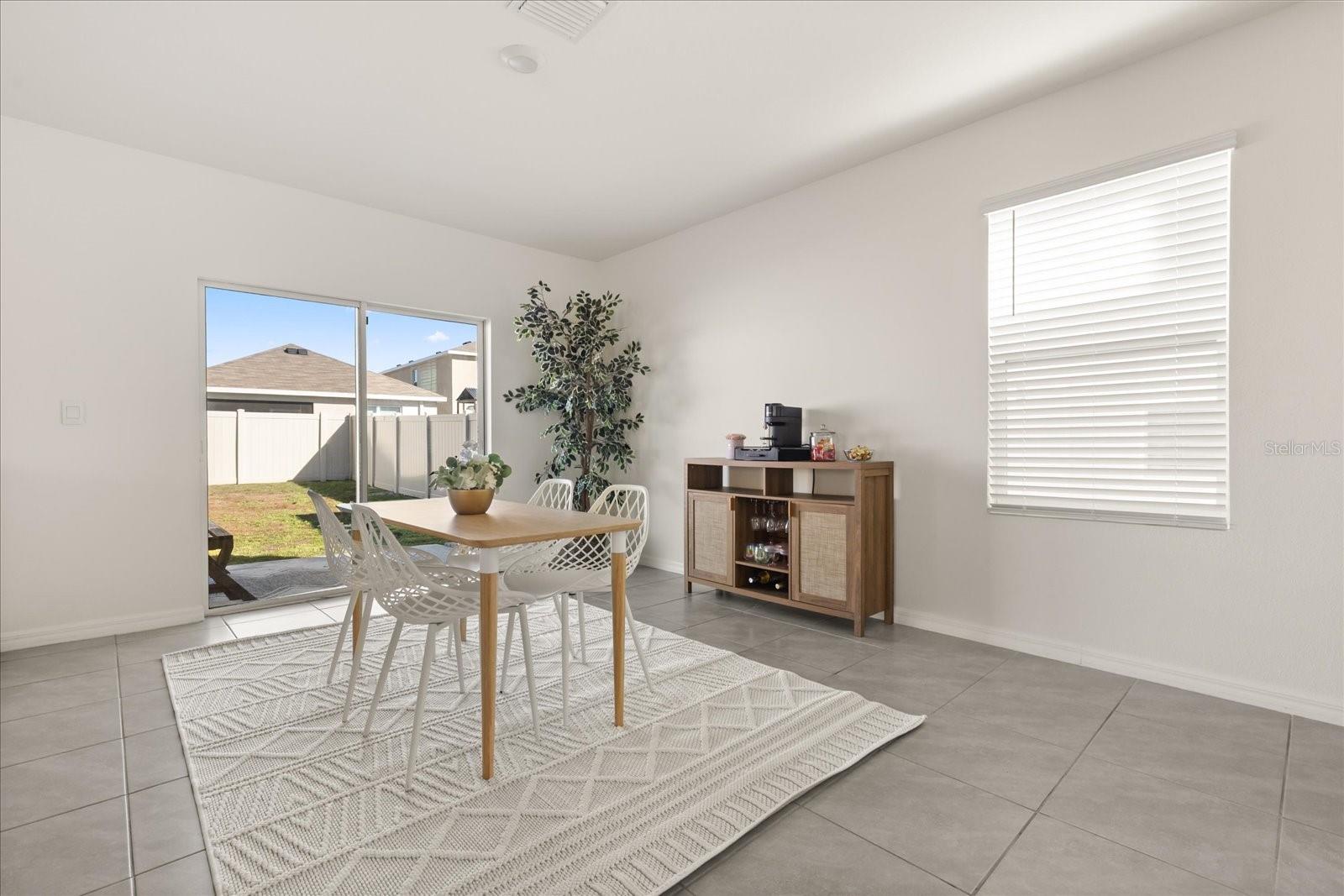 5640 WANDERING WILLOW DR