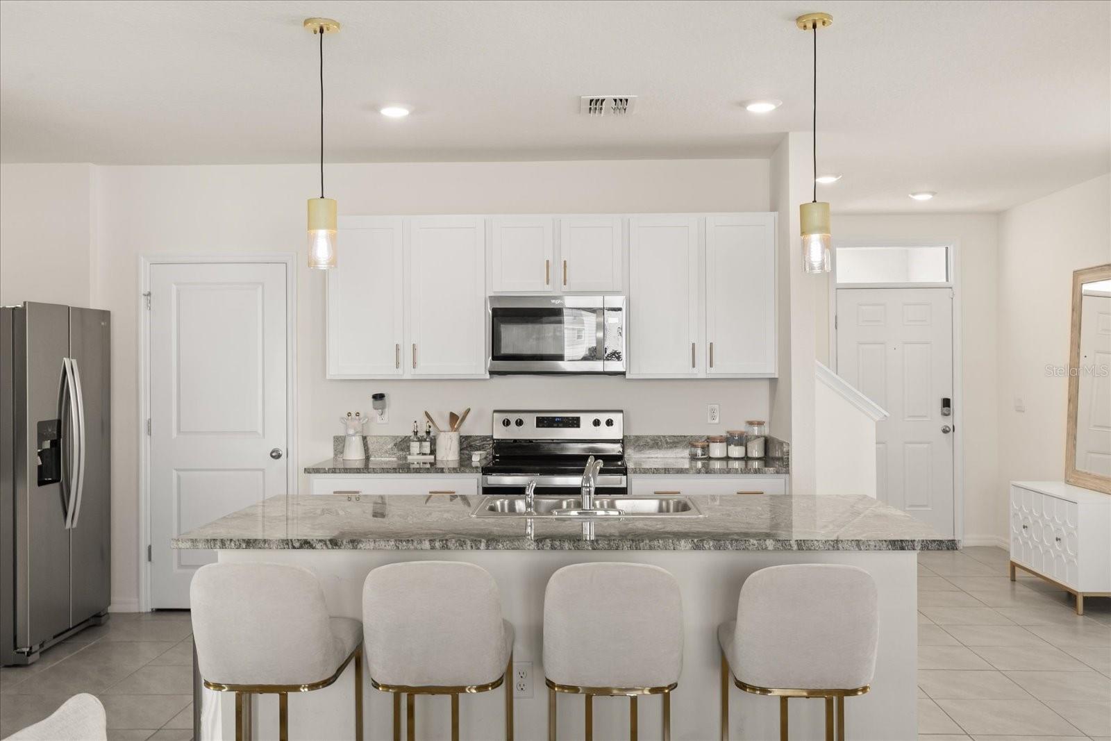 5640 WANDERING WILLOW DR