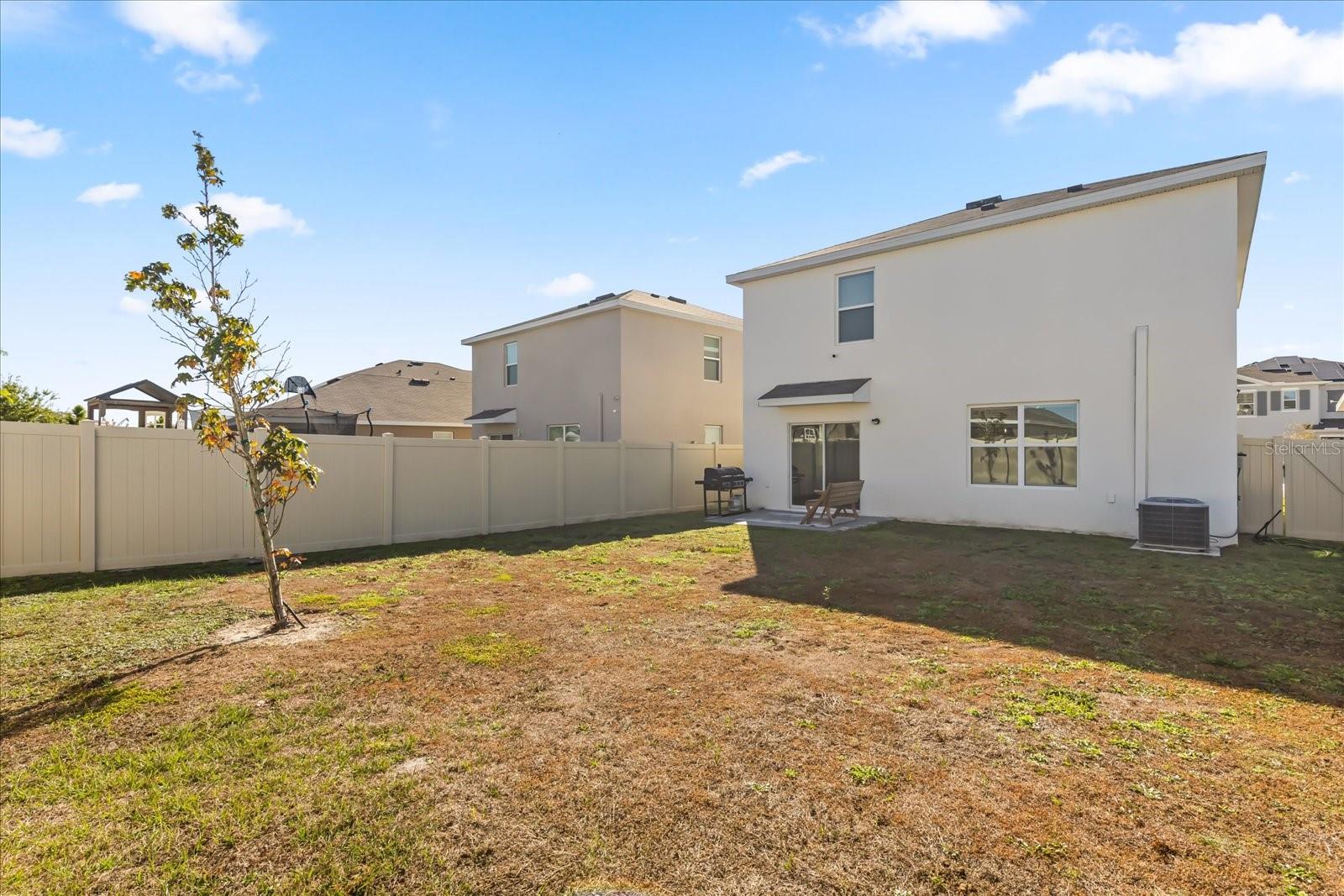 5640 WANDERING WILLOW DR