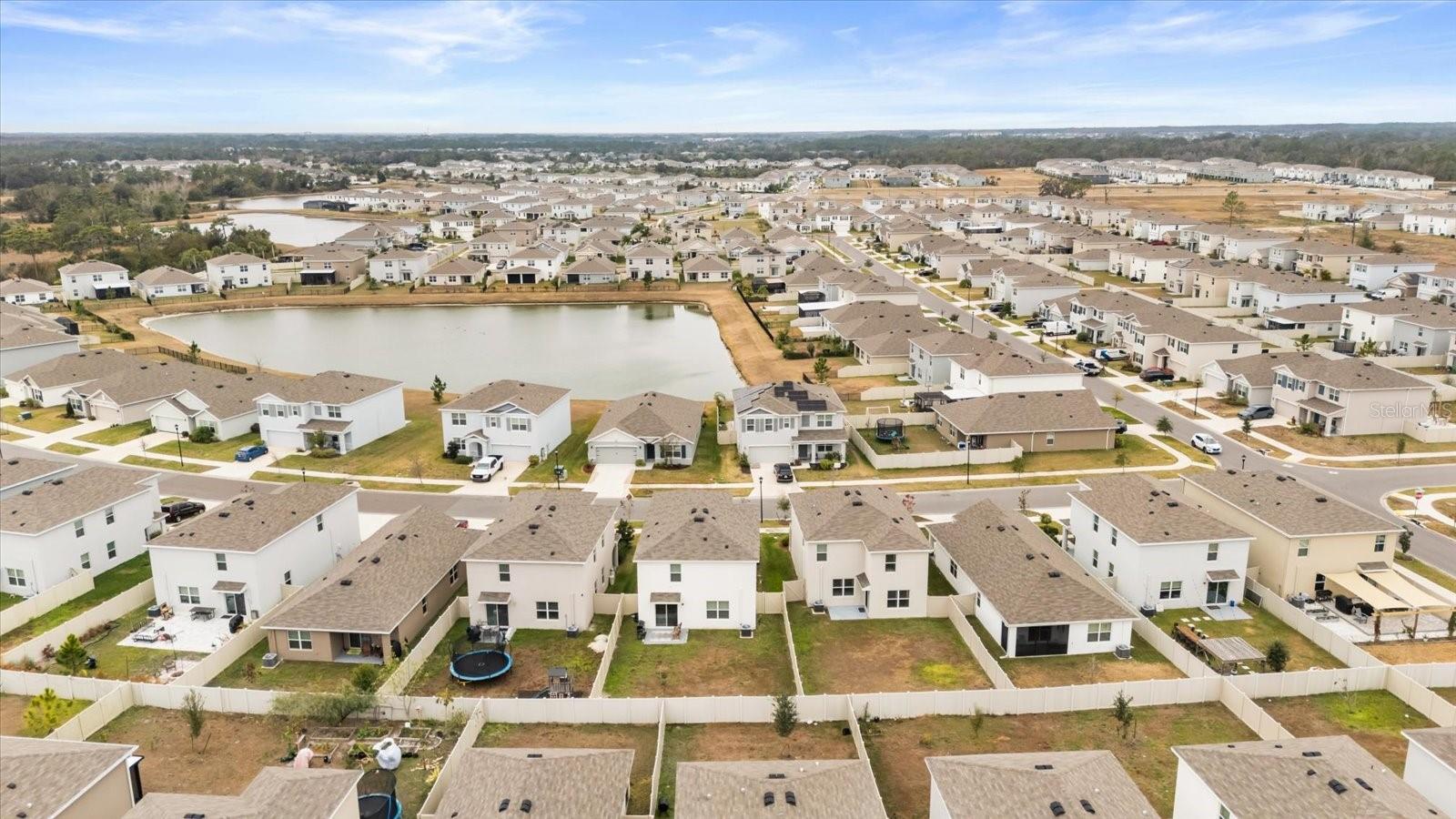 5640 WANDERING WILLOW DR