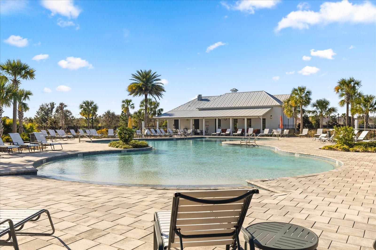 5640 WANDERING WILLOW DR