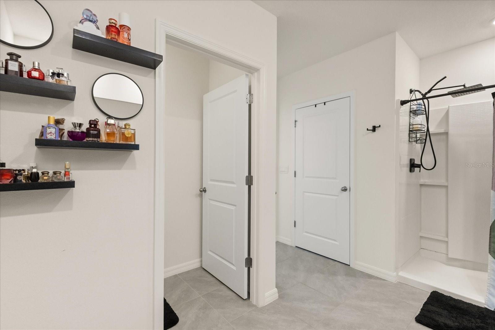 5640 WANDERING WILLOW DR