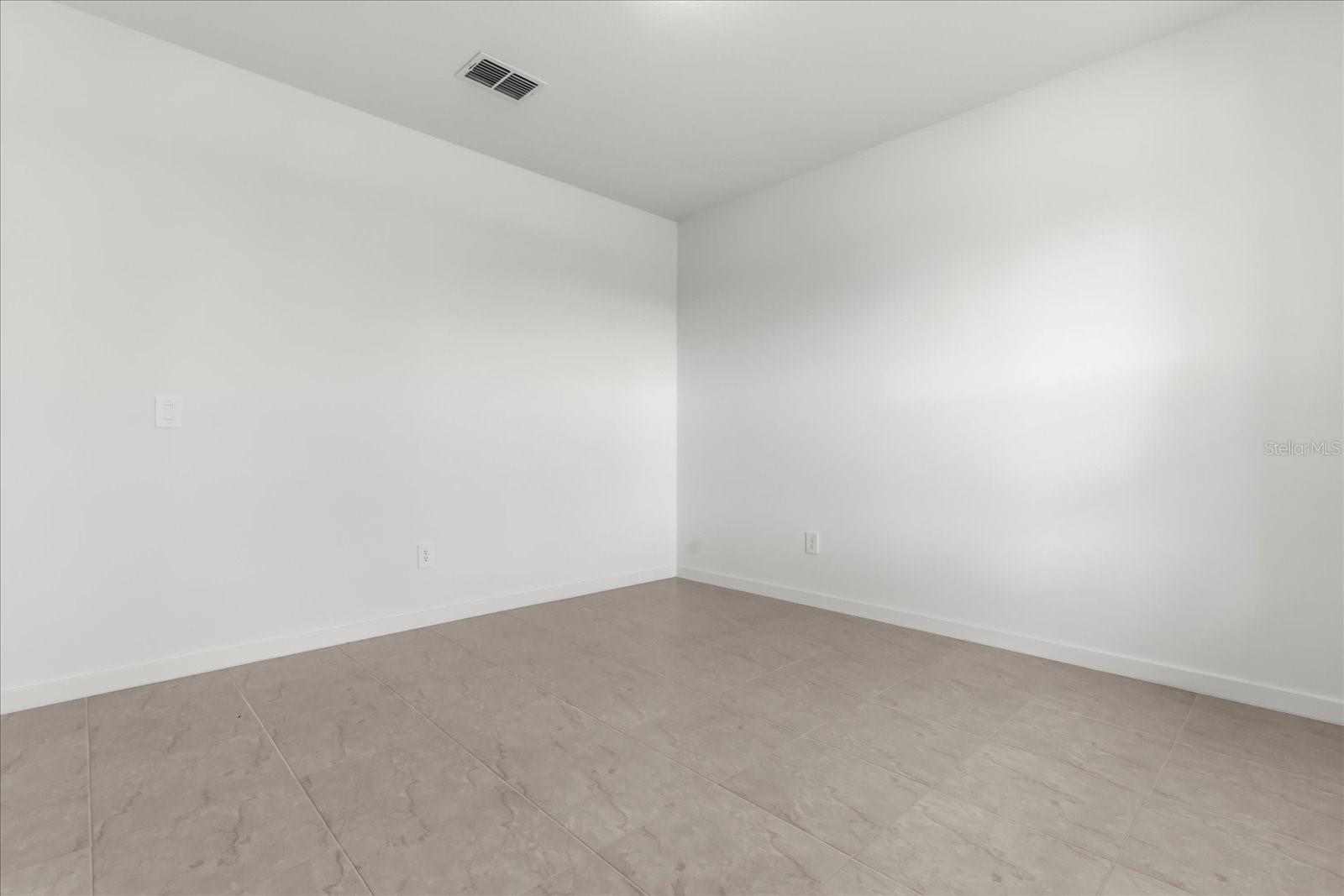 11216 SYCAMORE GLEN LOOP