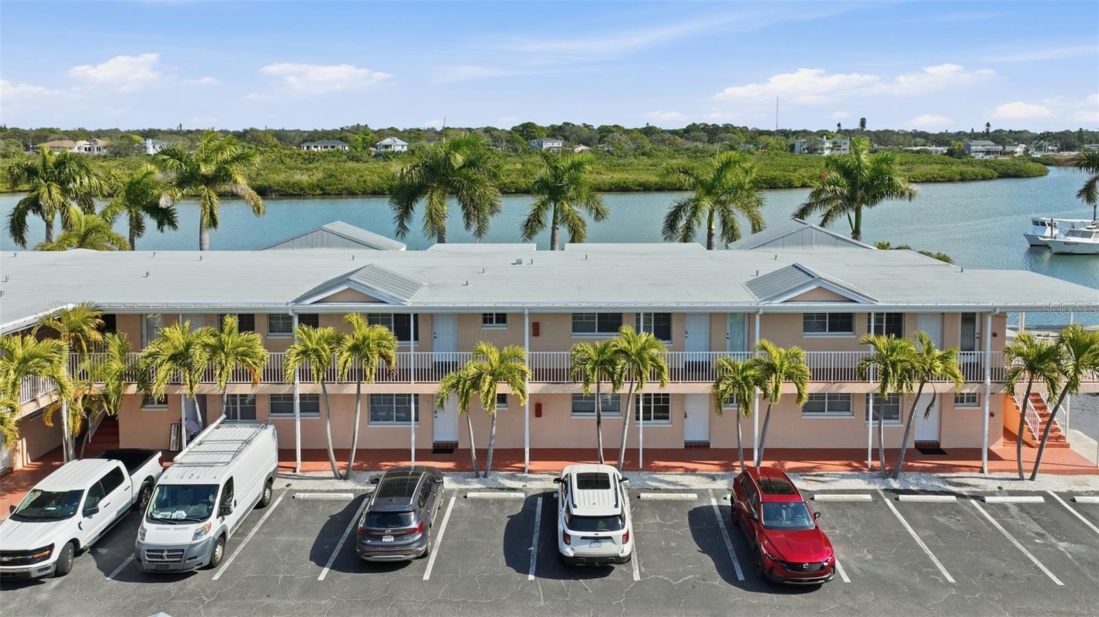 19417 GULF BLVD #A101