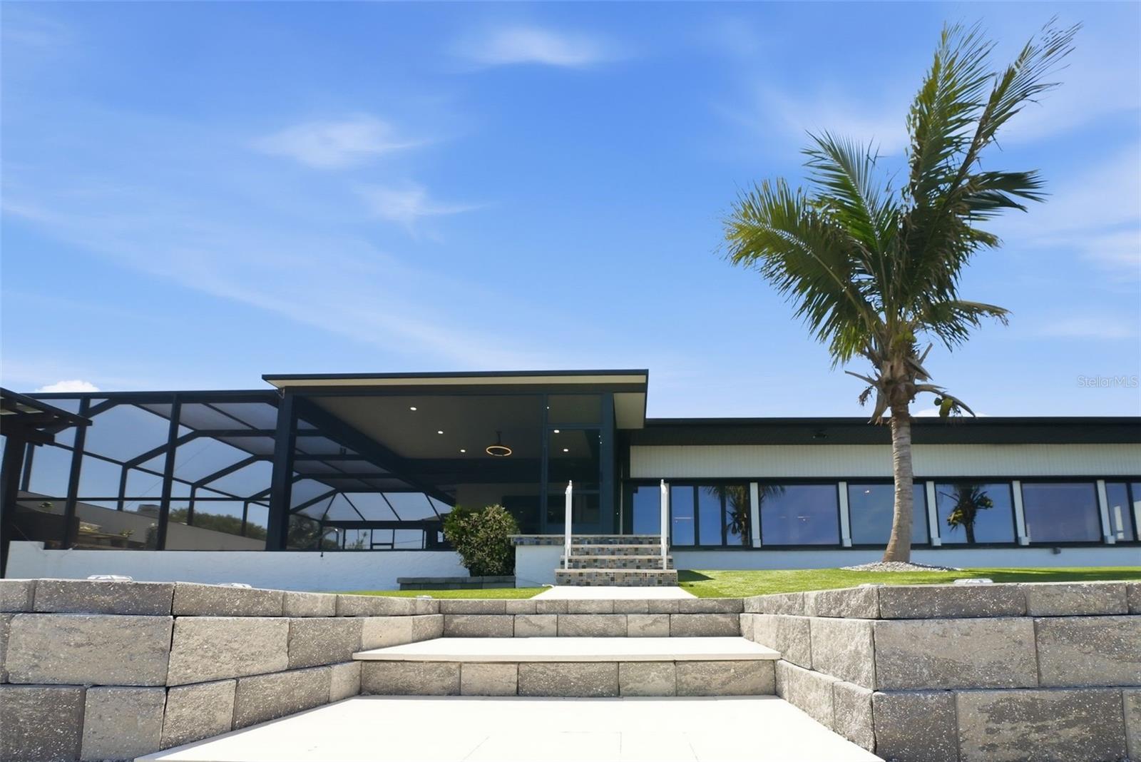 5207 BAY STATE RD