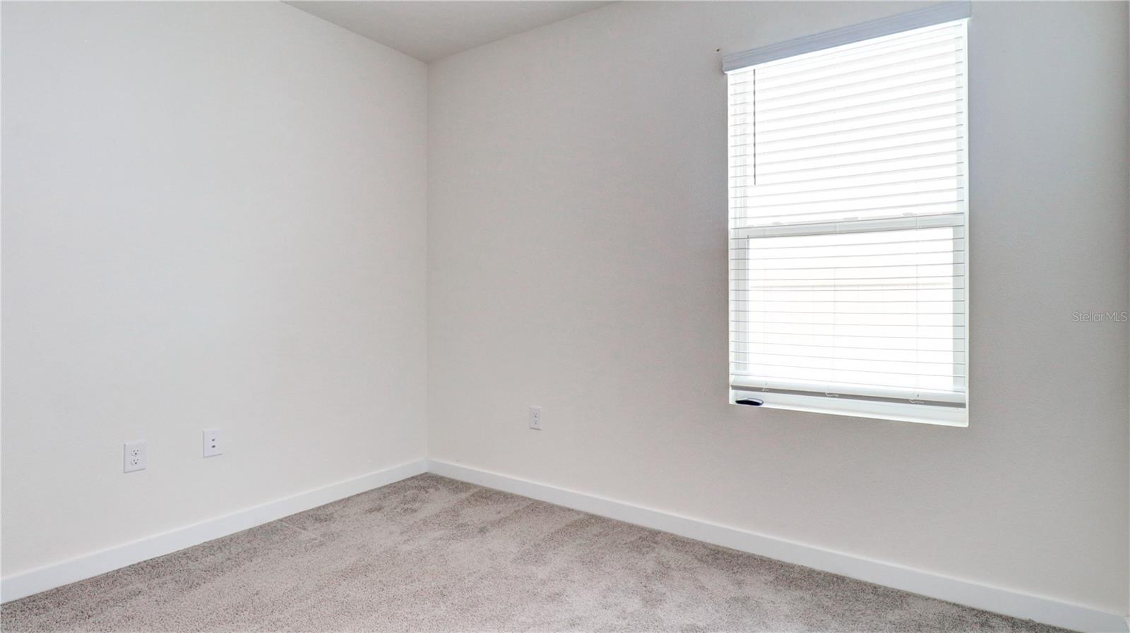 31899 OYSTER TRELLIS LN