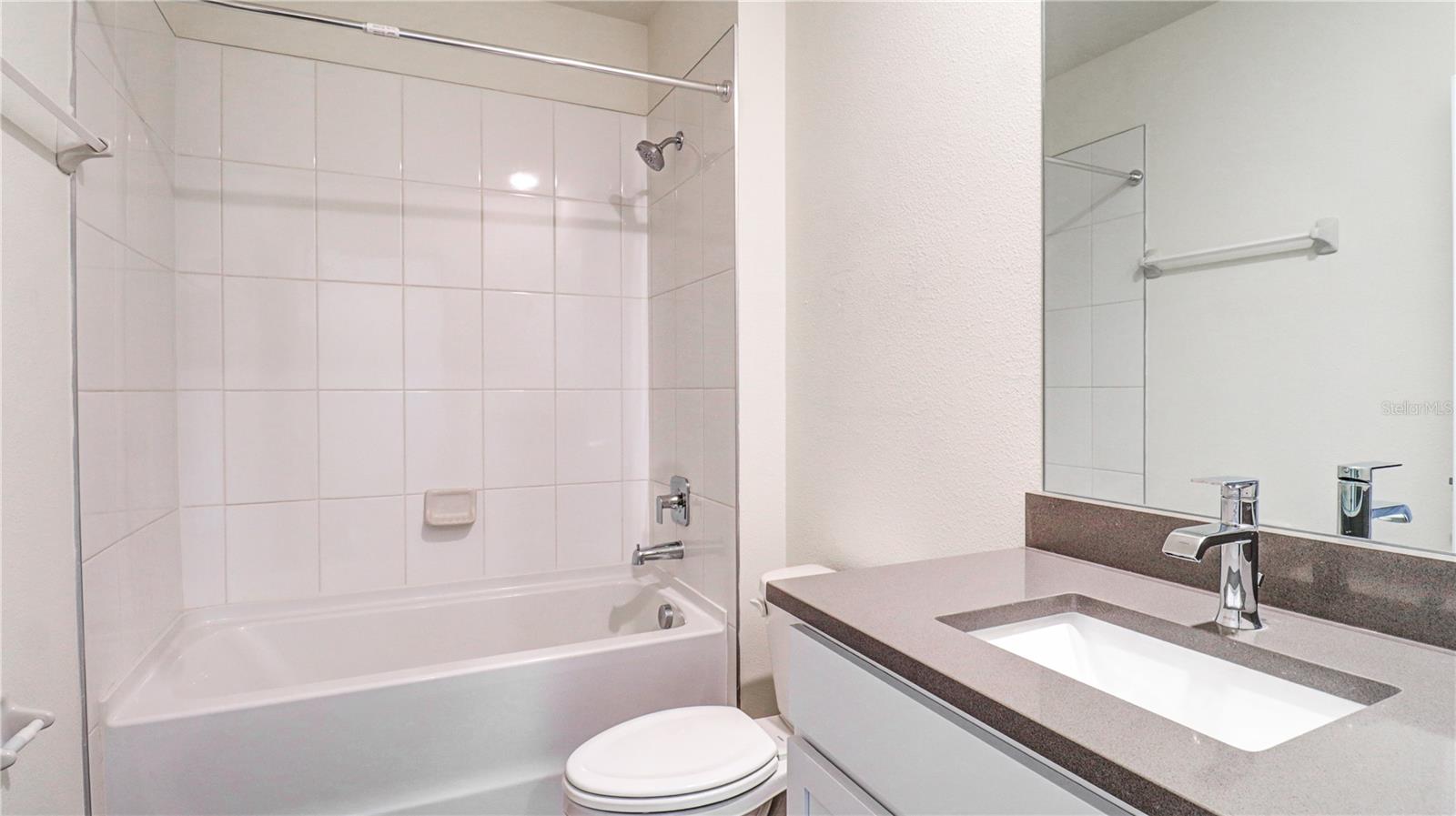 31899 OYSTER TRELLIS LN