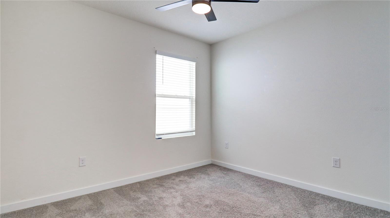 31899 OYSTER TRELLIS LN