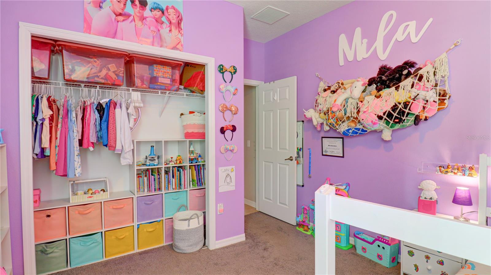 5725 JUSTICIA LOOP