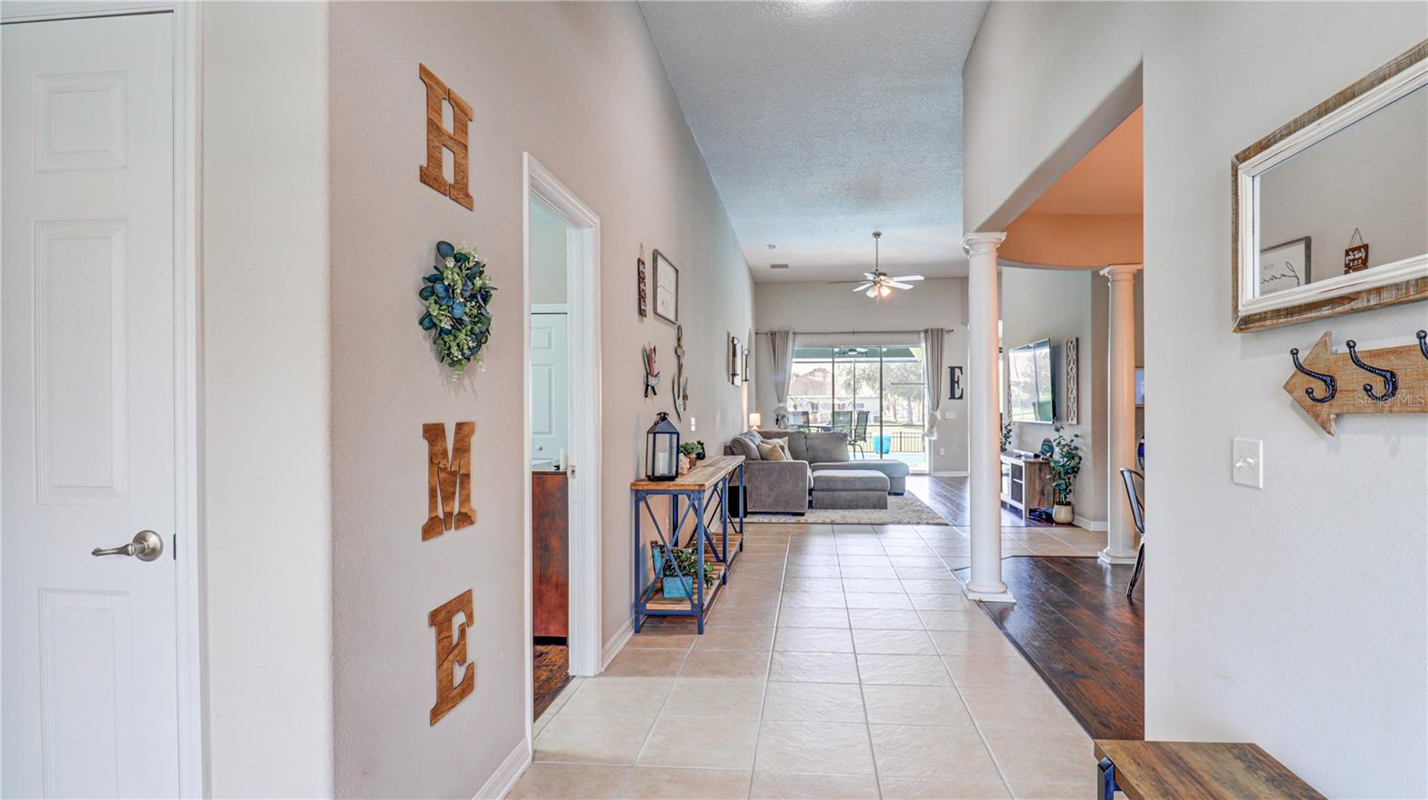 5725 JUSTICIA LOOP